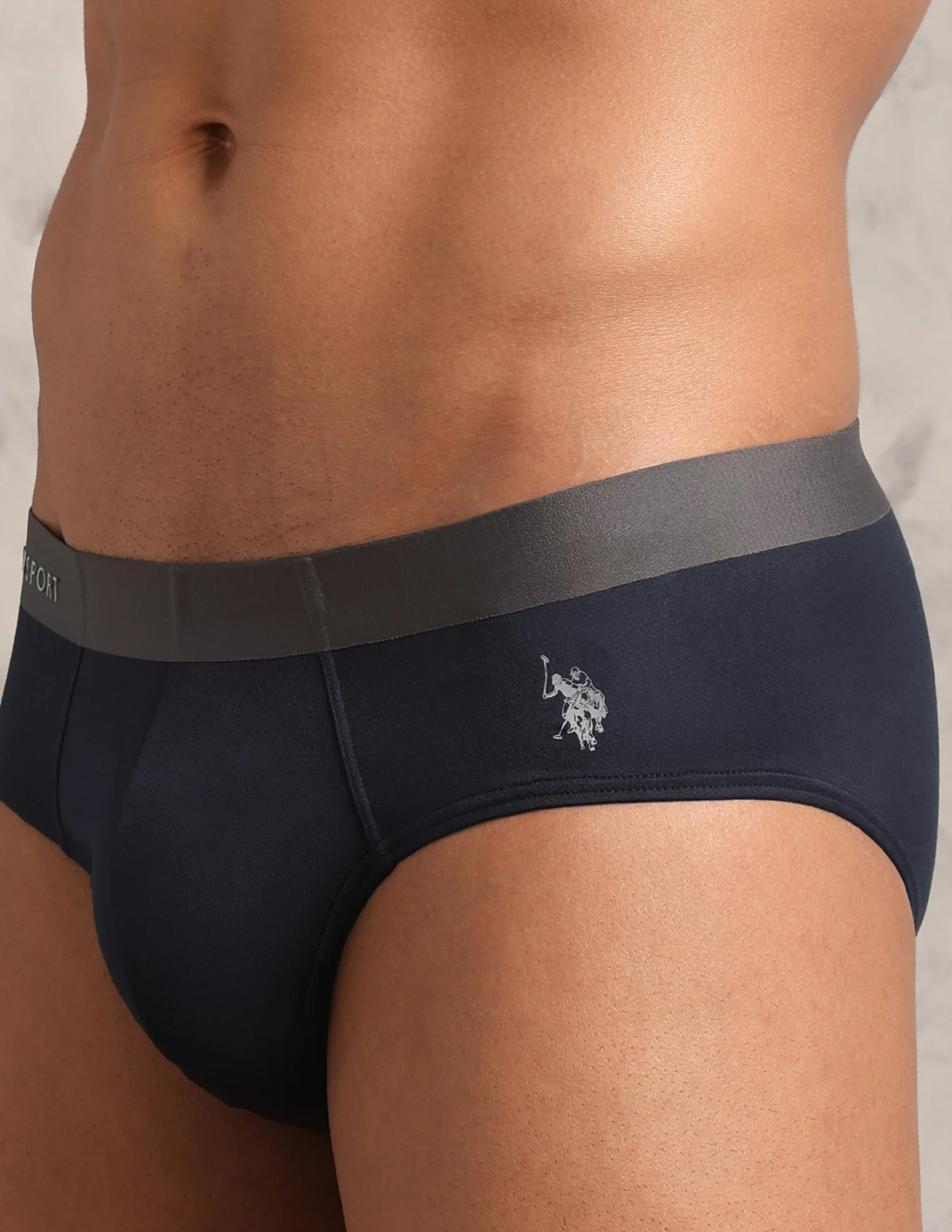 Breathable Seamless Sports RB002 Brief - Image 8