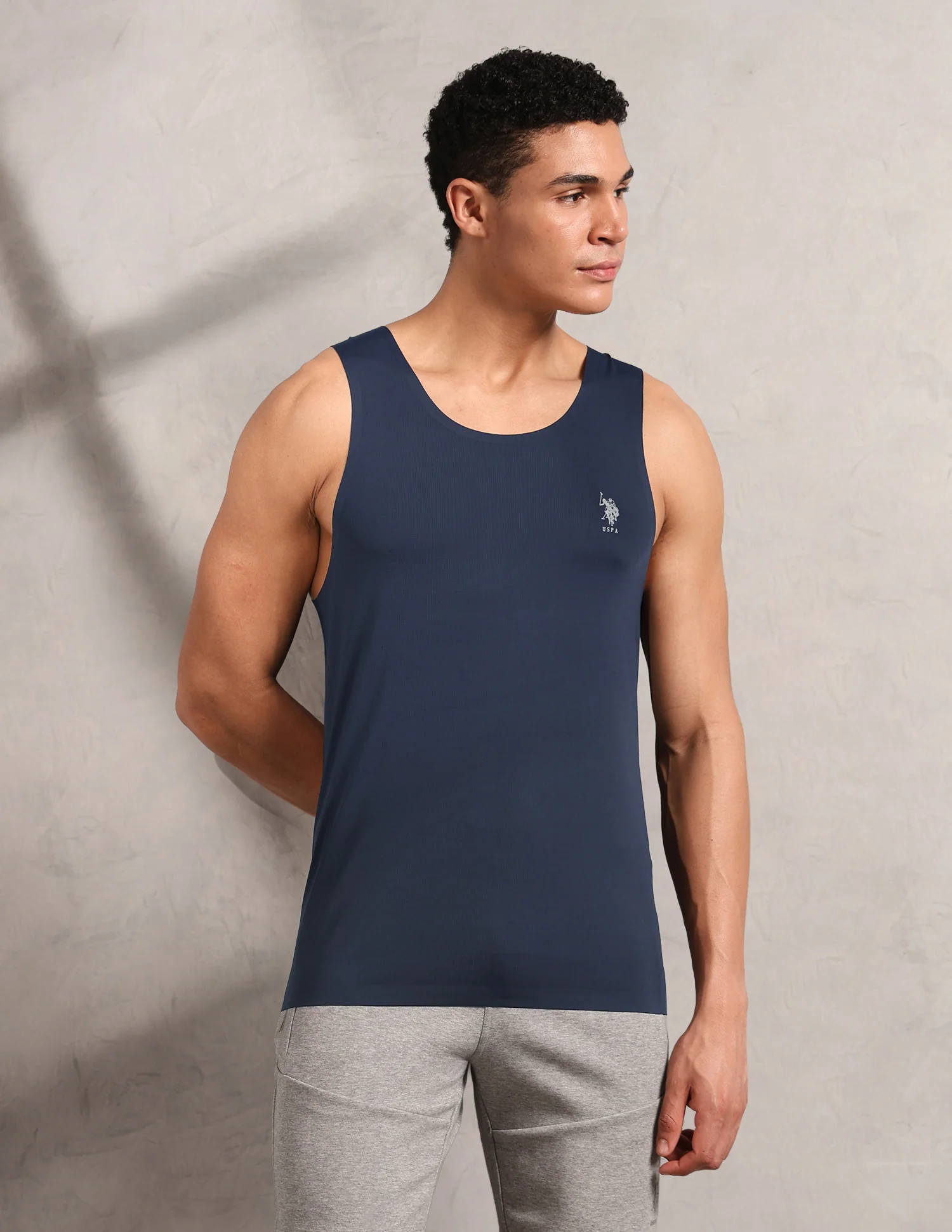 Breathe Easy Mesh Seamless RV001 Sports Vest - Image 6