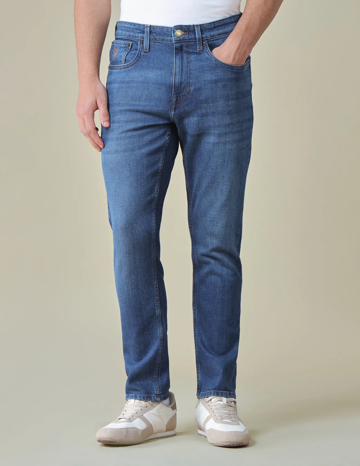Cole Comfort Cropped Fit Blue Jeans - Image 6