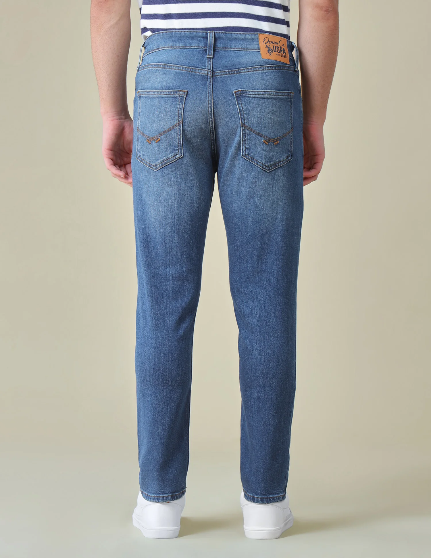 Cole Comfort Cropped Fit Blue Jeans - Image 5