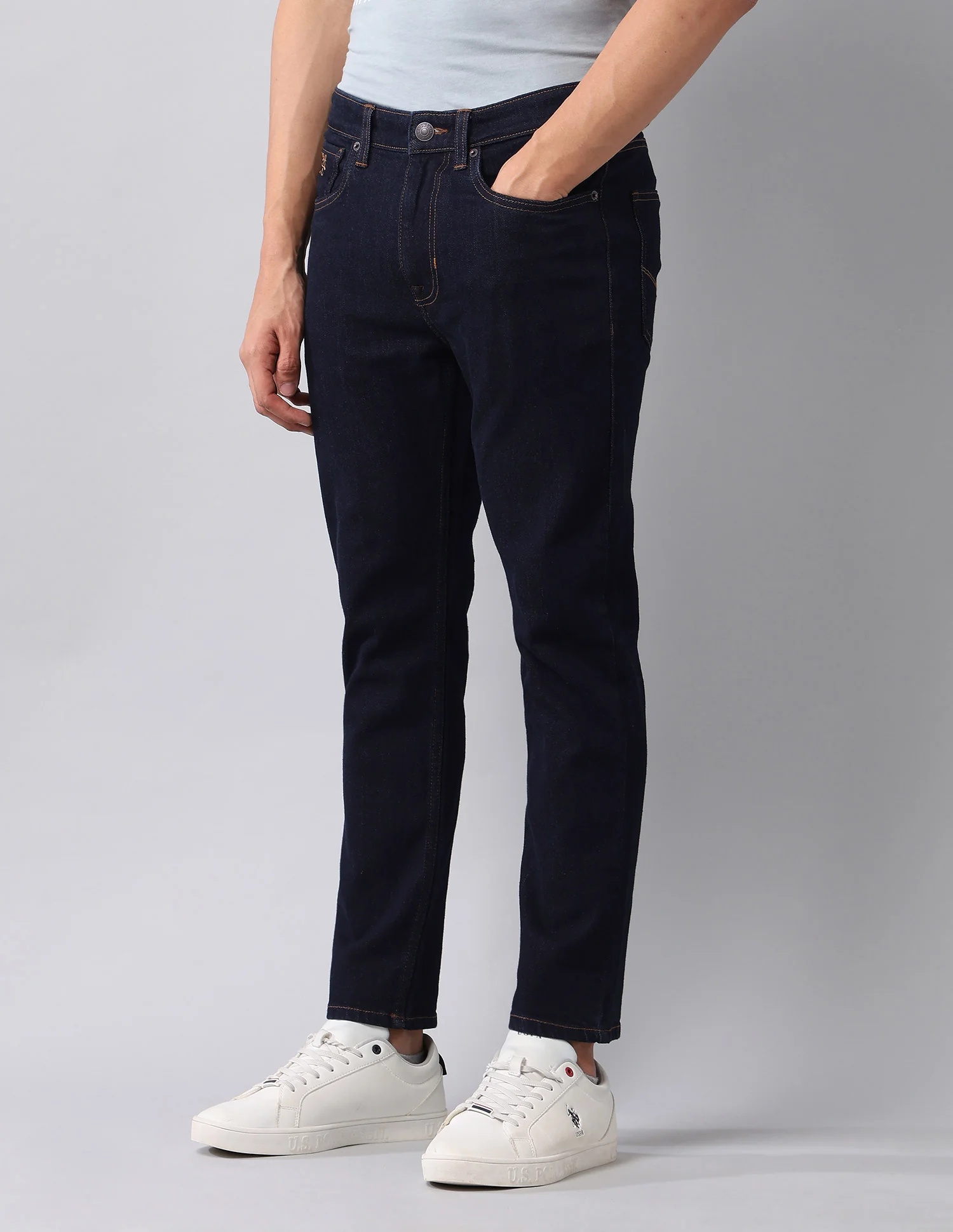 Cole Comfort Cropped Fit Blue Jeans - Image 4