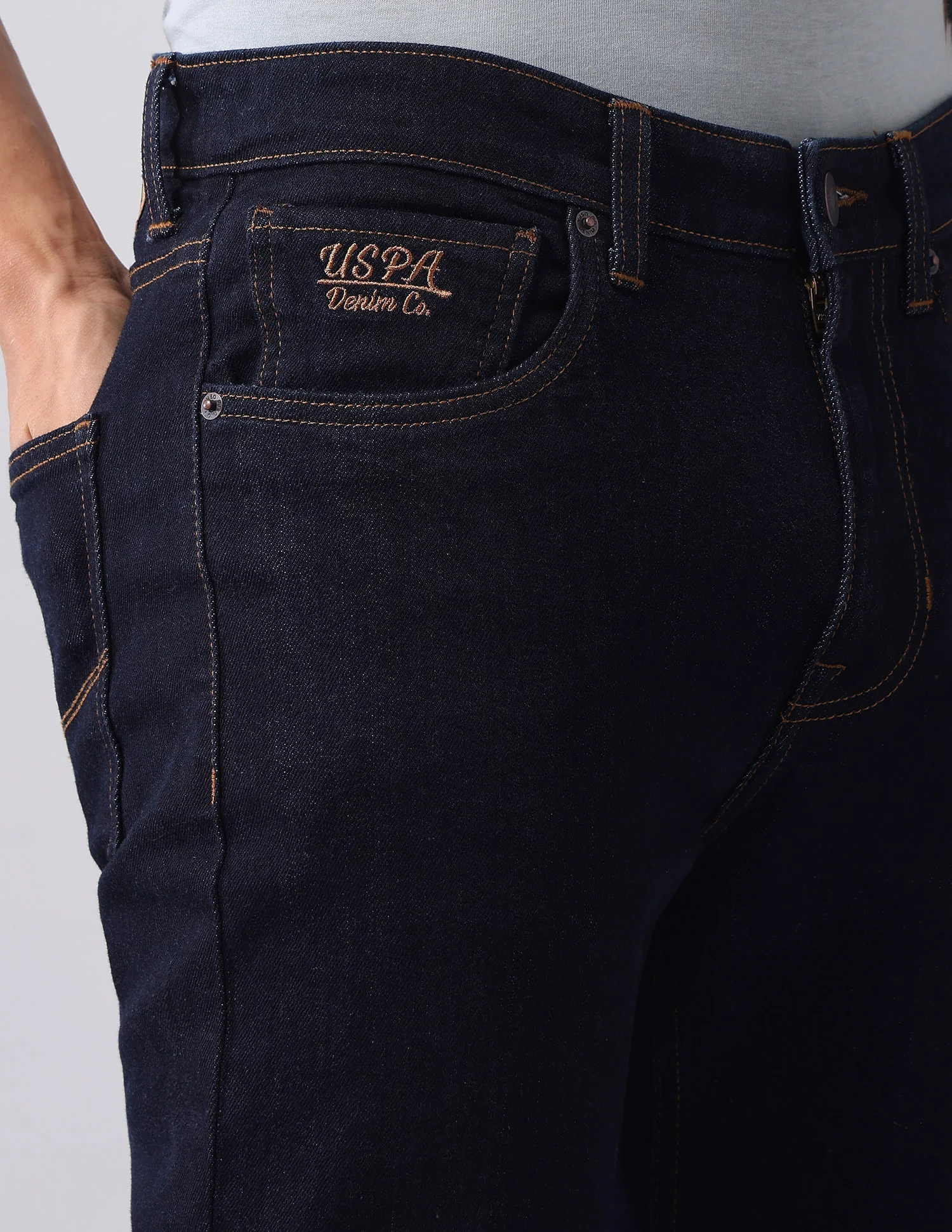 Cole Comfort Cropped Fit Blue Jeans - Image 7