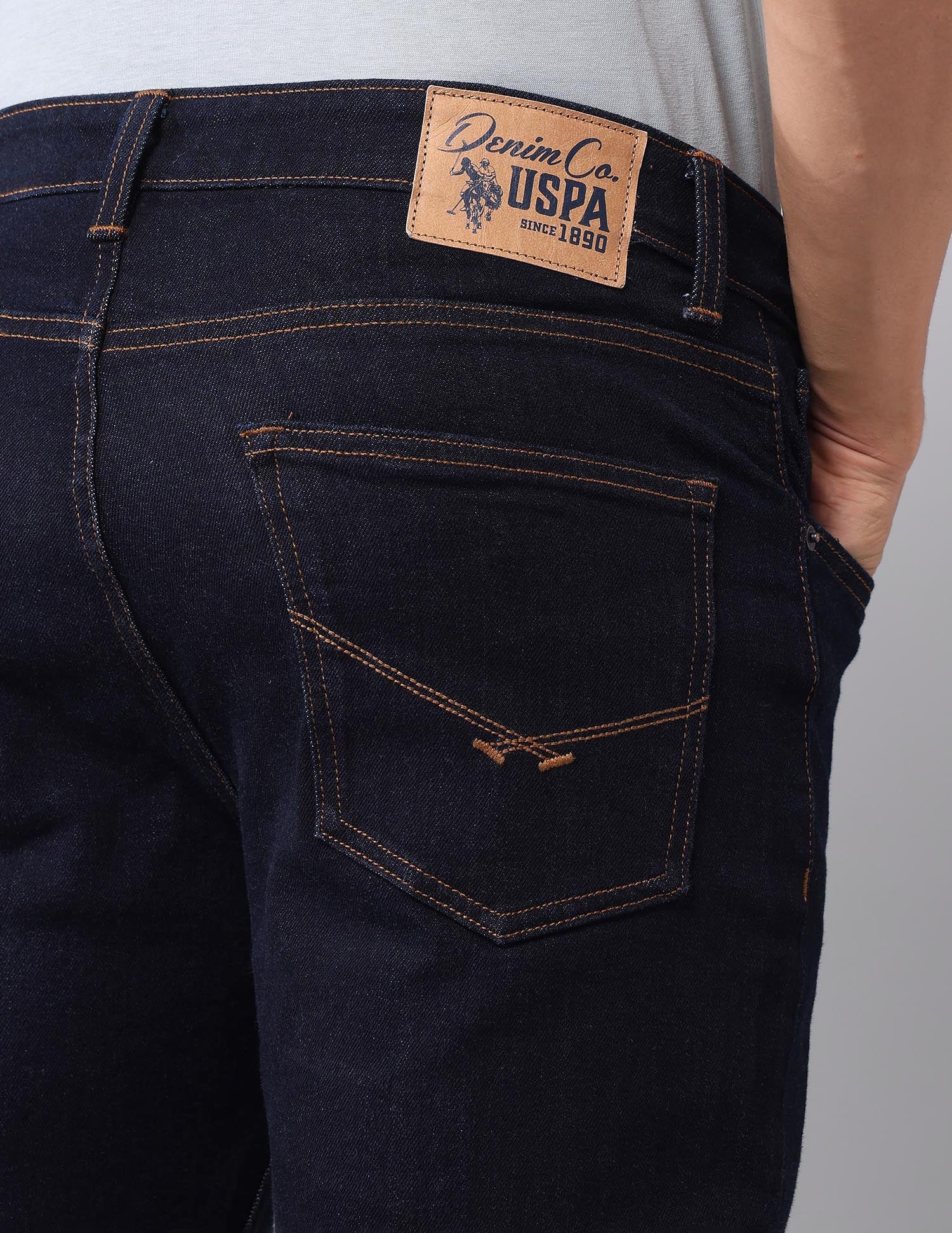 Cole Comfort Cropped Fit Blue Jeans - Image 8
