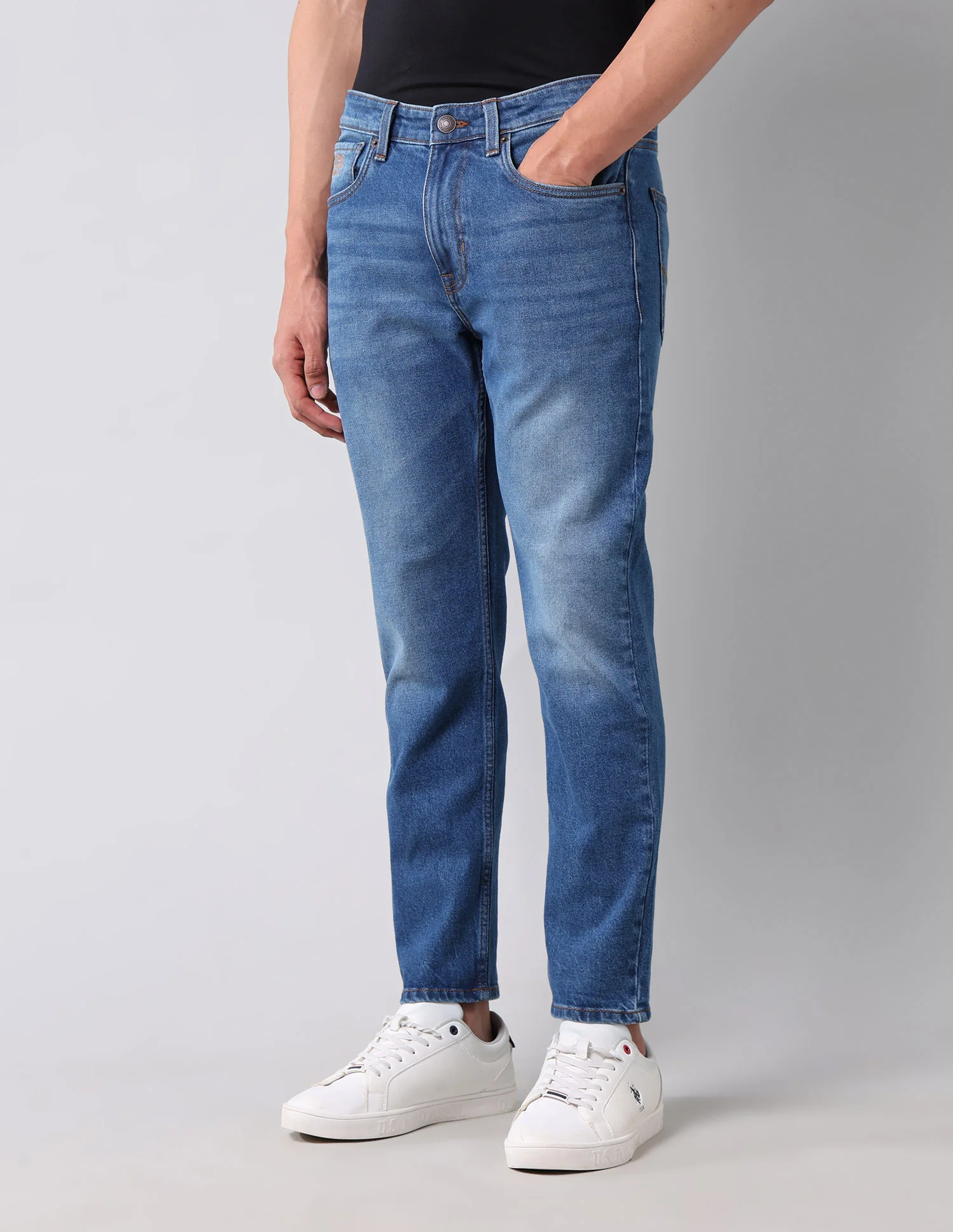 Cole Comfort Cropped Fit Blue Jeans - Image 4