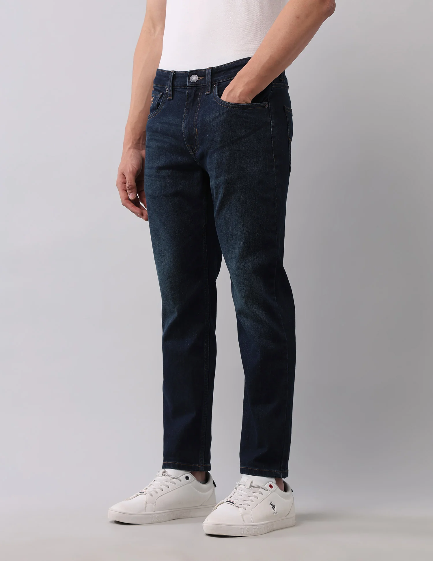 Cole Comfort Cropped Fit Blue Jeans - Image 4