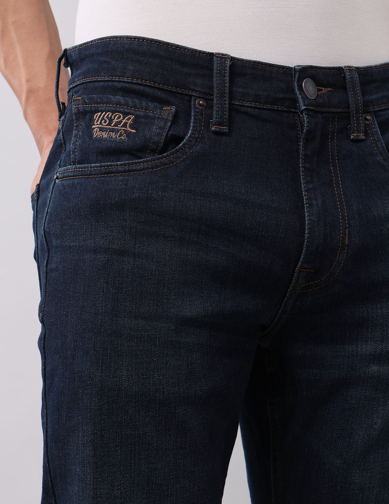 Cole Comfort Cropped Fit Blue Jeans - Image 7