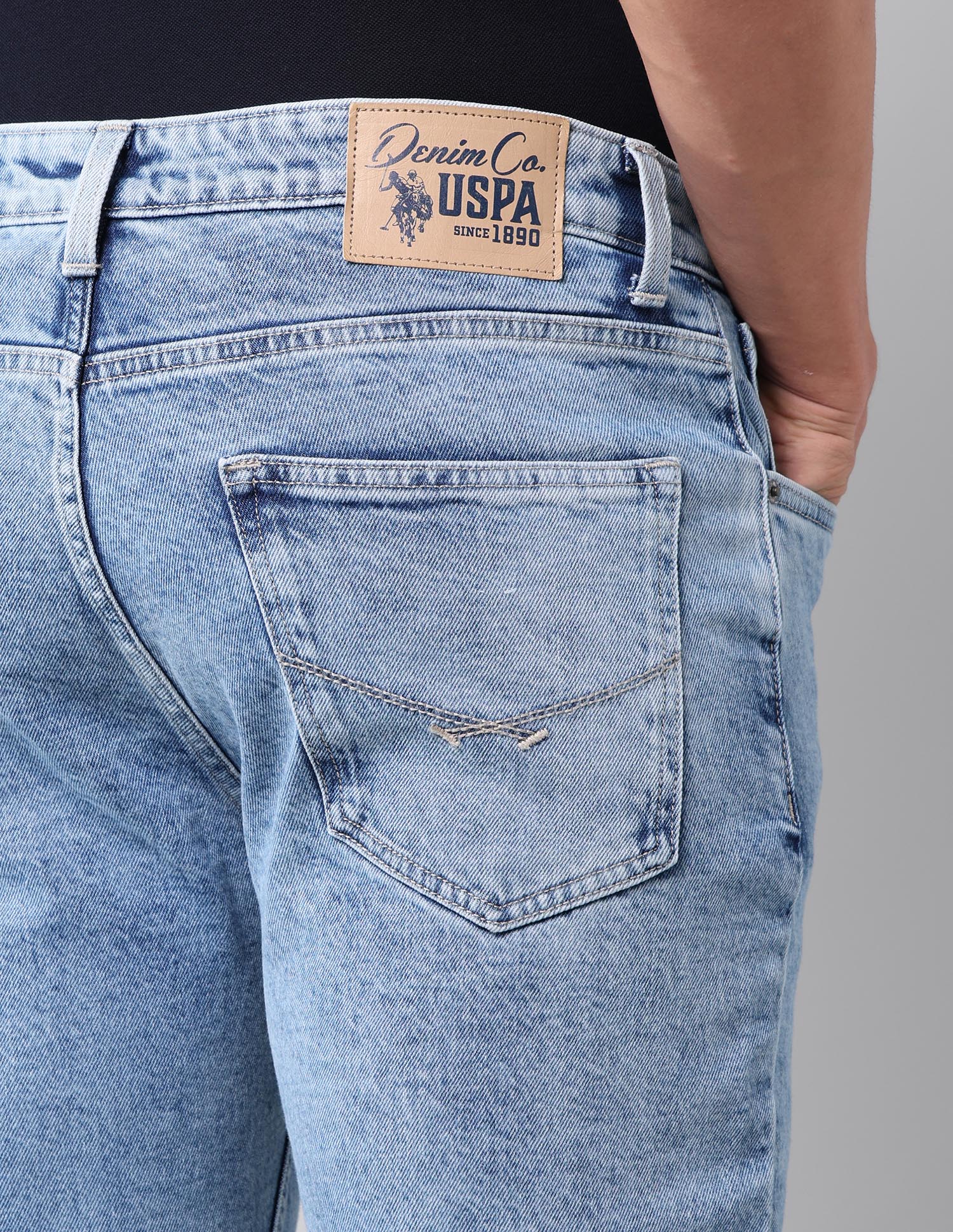 Cole Comfort Cropped Fit Blue Jeans - Image 8