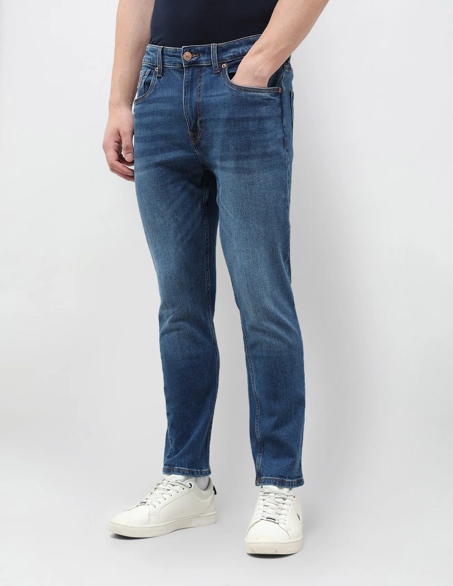 Cole Comfort Cropped Fit Blue Jeans - Image 4