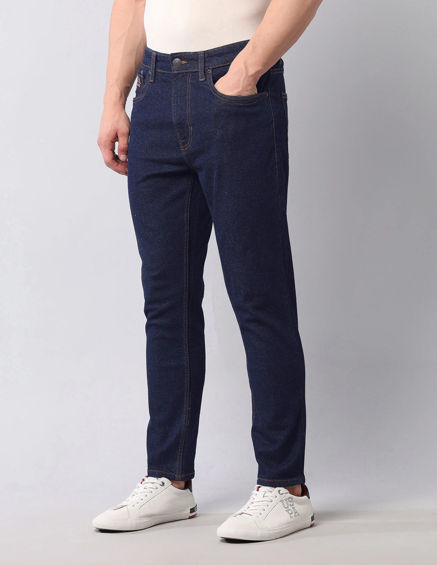 Cole Comfort Cropped Fit Blue Jeans - Image 4