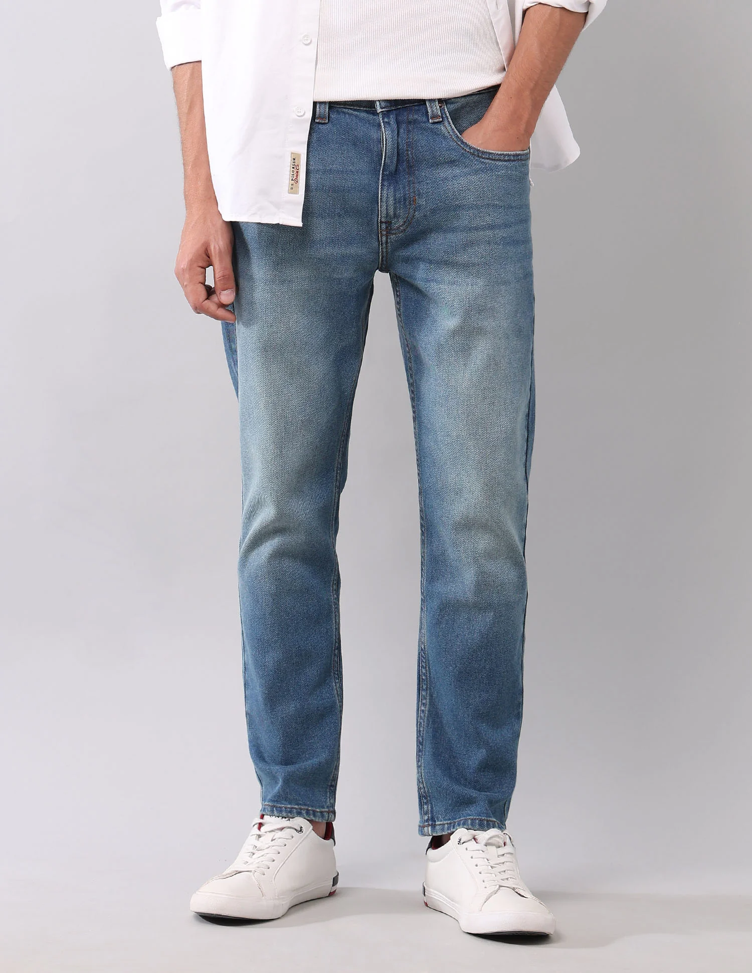 Cole Comfort Cropped Fit Blue Jeans