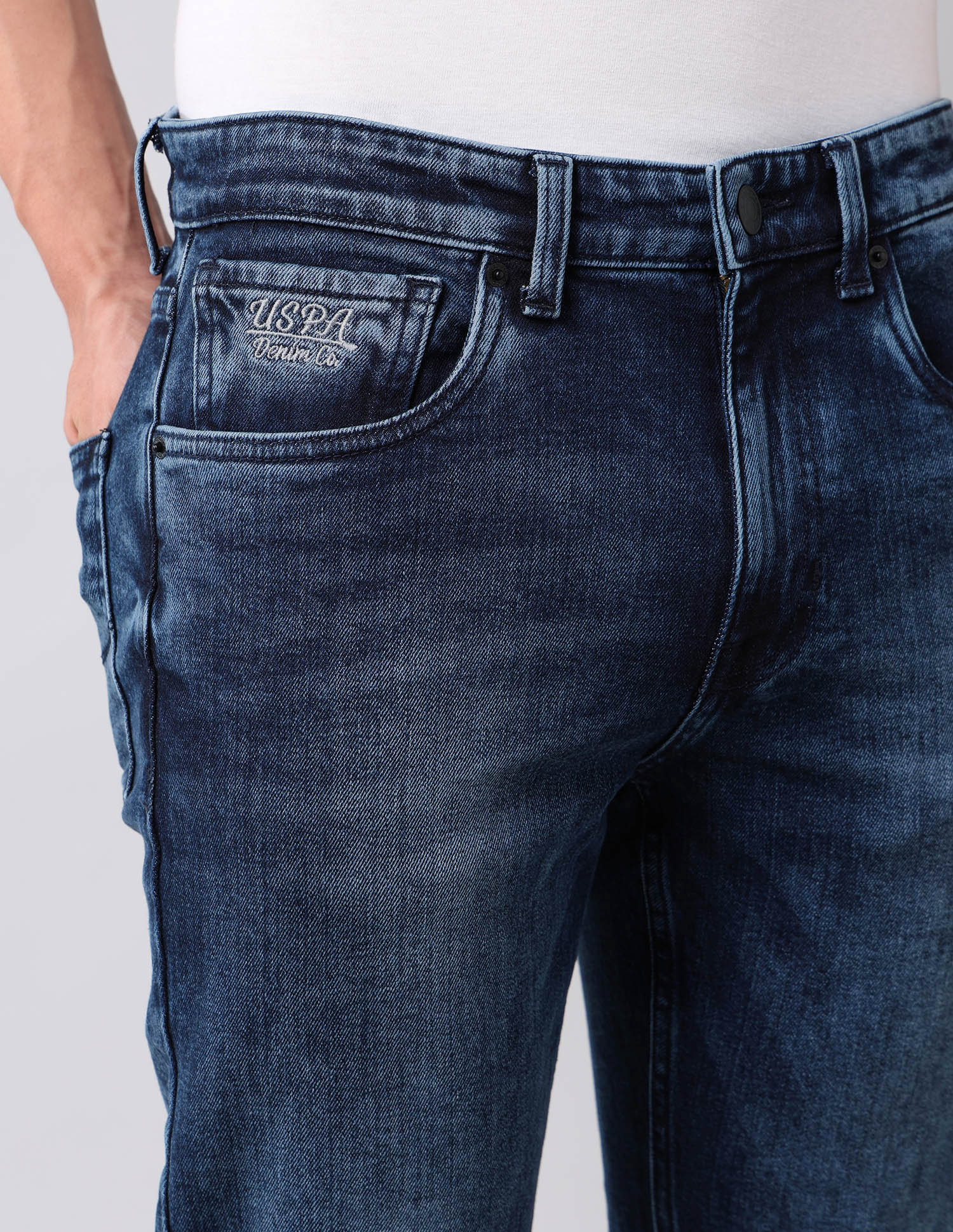 Cole Comfort Cropped Fit Blue Jeans - Image 7