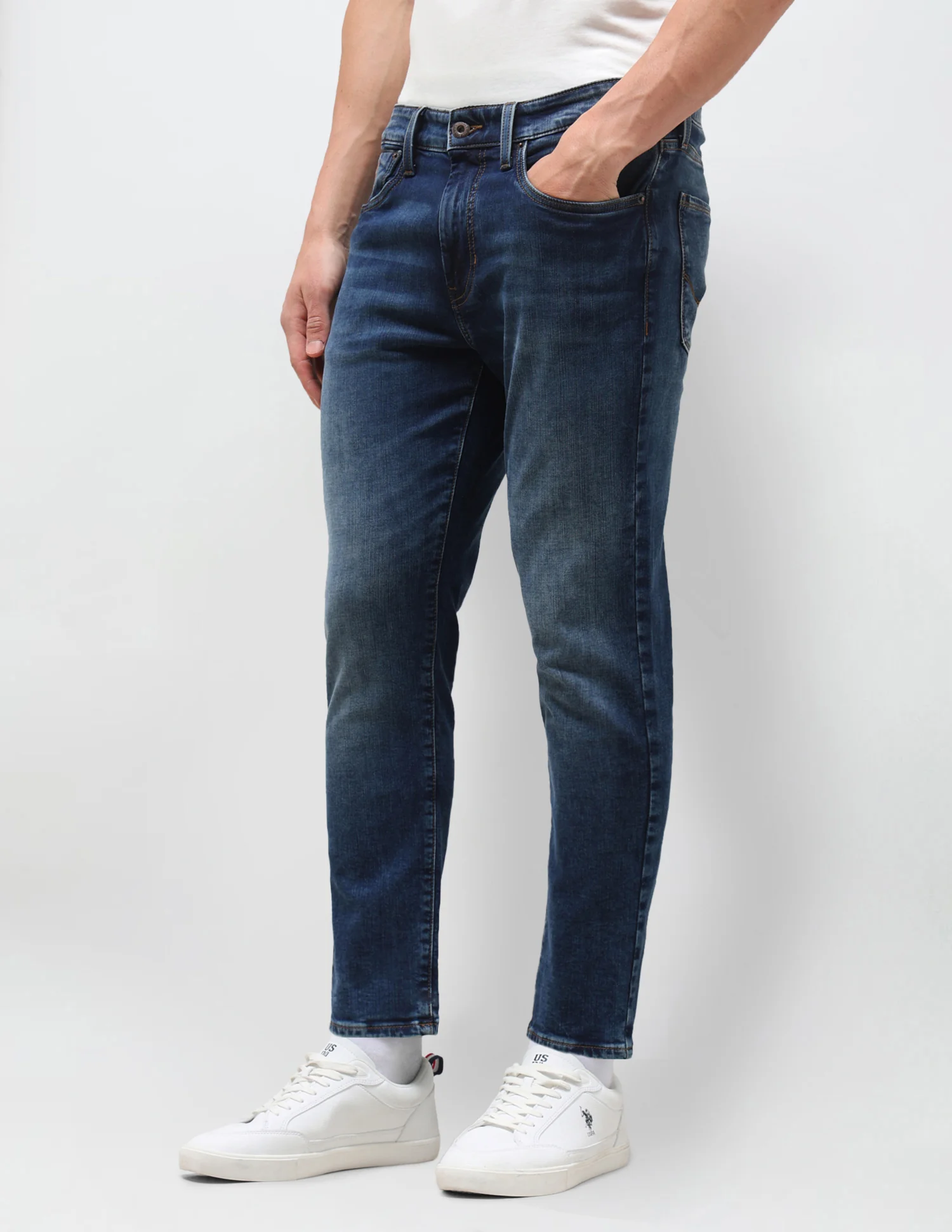 Cole Comfort Cropped Fit Blue Jeans - Image 4