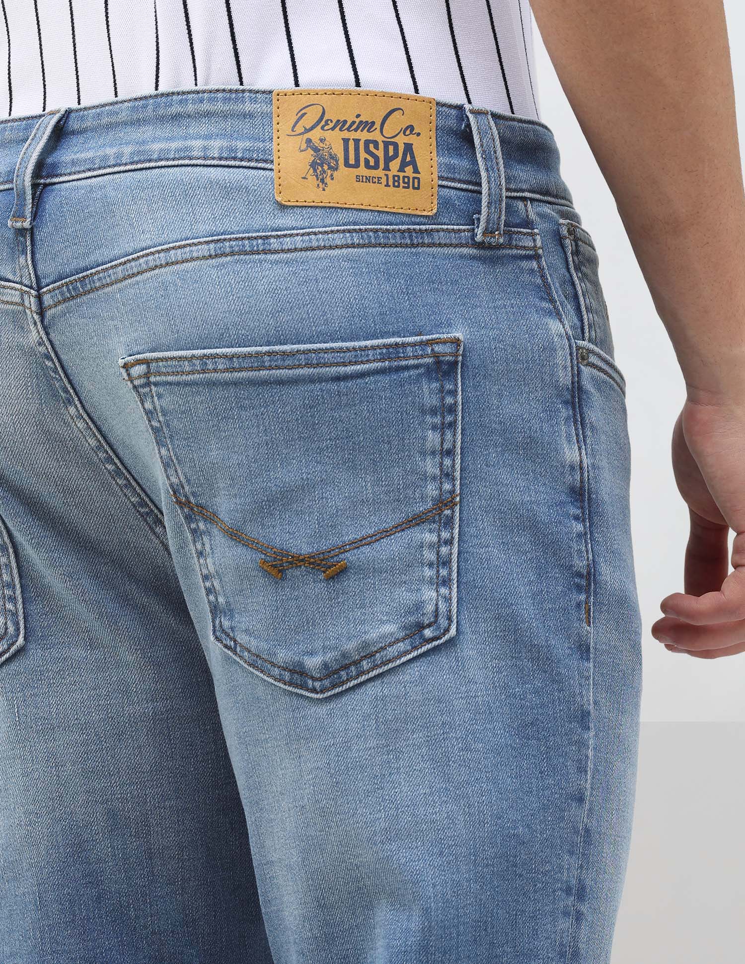 Cole Comfort Cropped Fit Blue Jeans - Image 8
