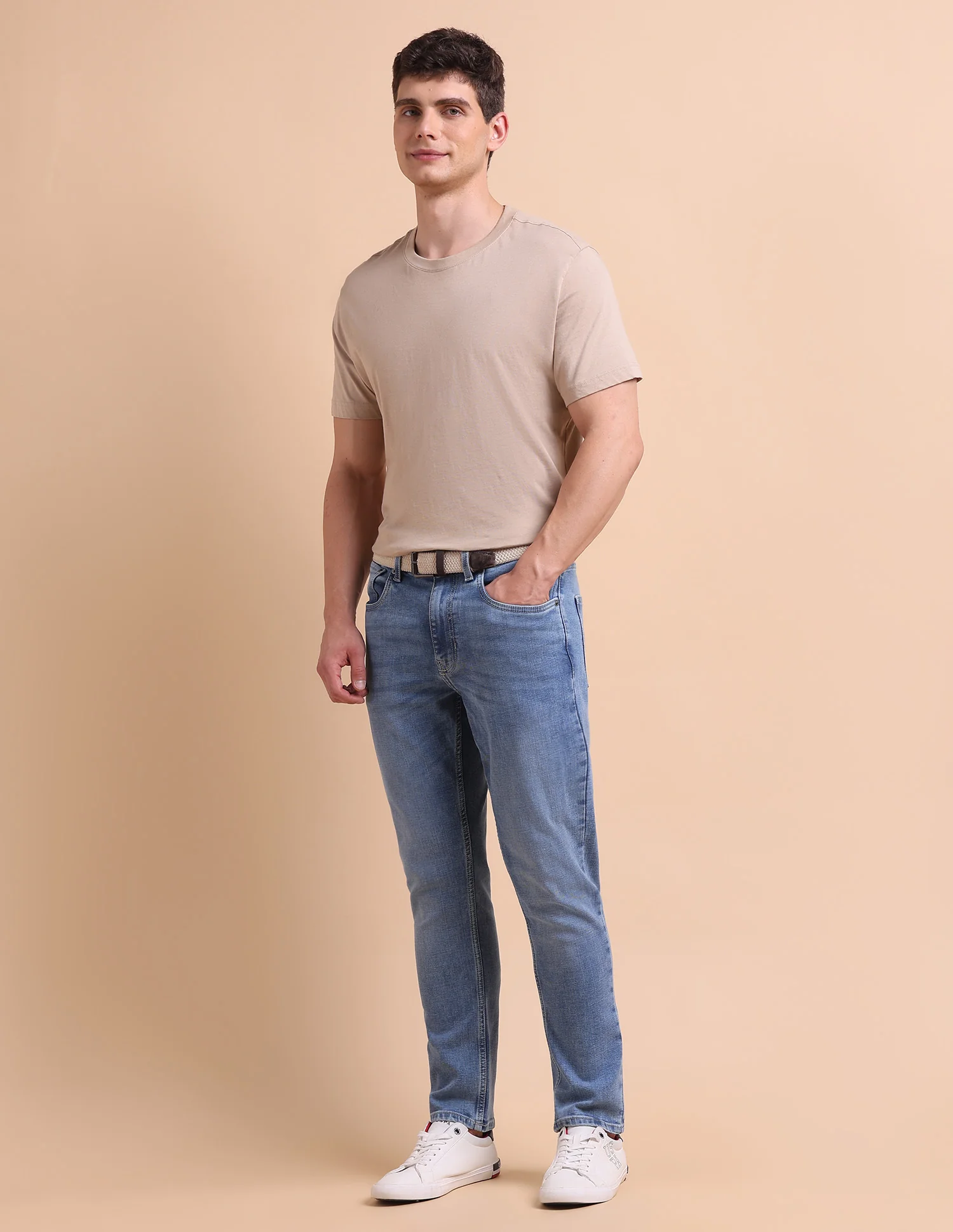 Cole Comfort Cropped Fit Blue Jeans - Image 3