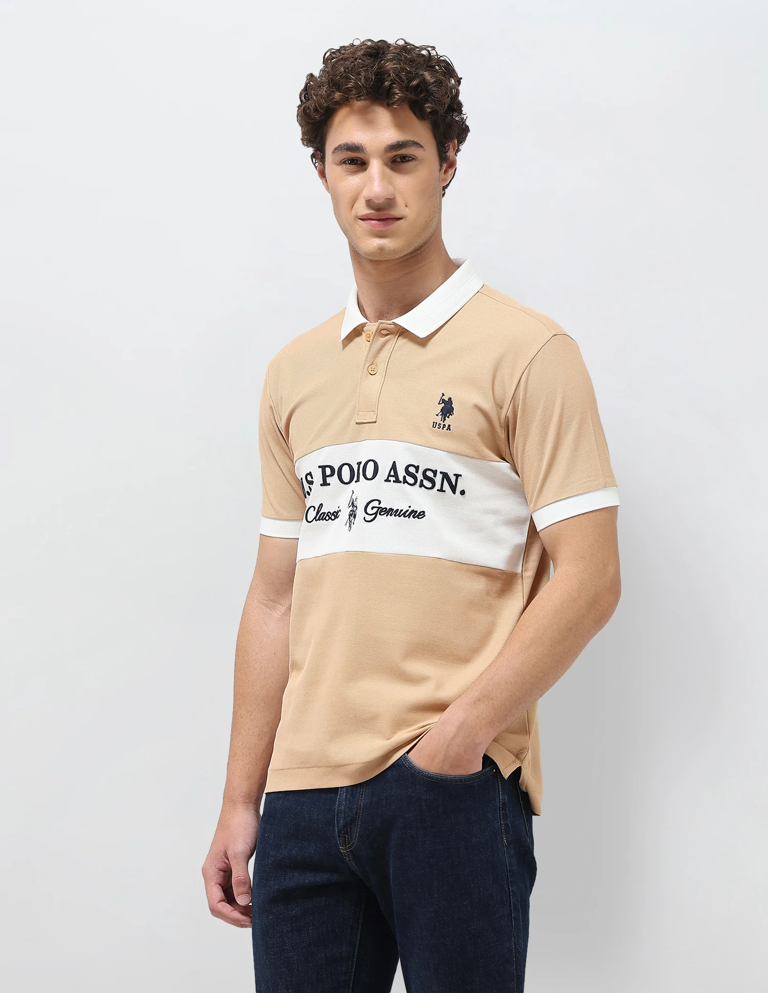 Colorblocked Brand Embroidered Slim Fit Polo Shirt - Image 4
