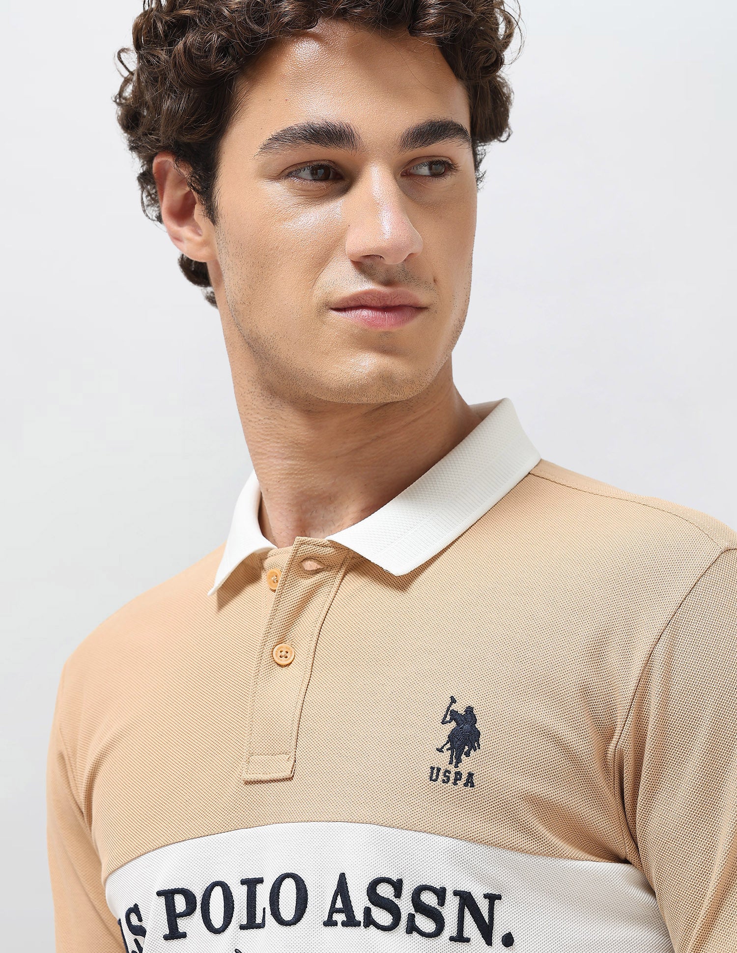 Colorblocked Brand Embroidered Slim Fit Polo Shirt - Image 7