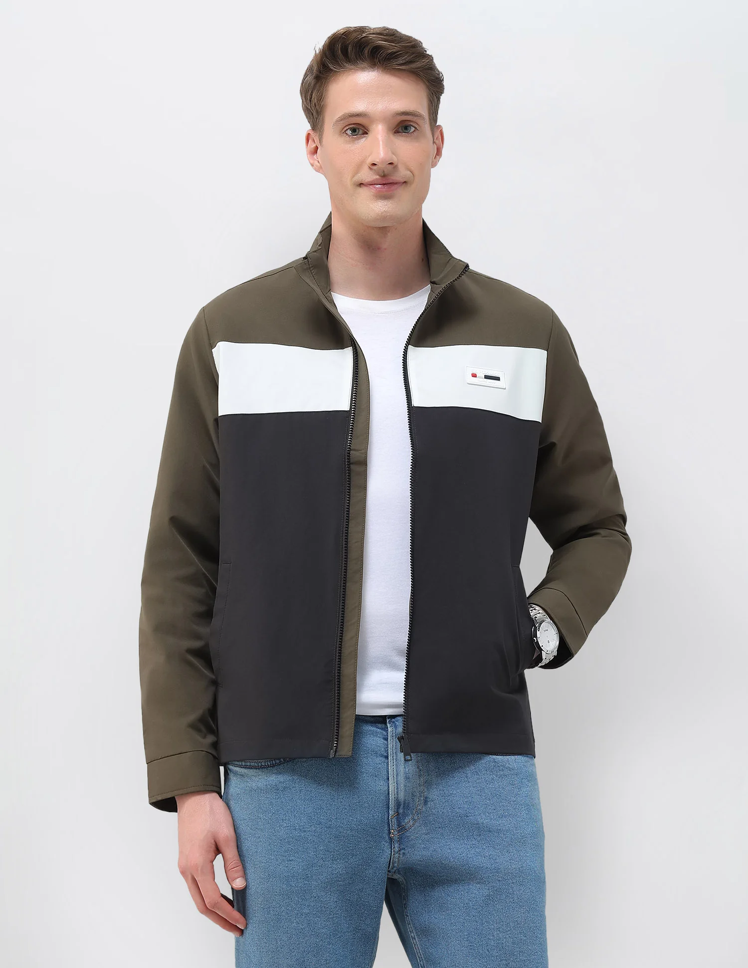 Colour Blocked Regular Fit Casual Jacket