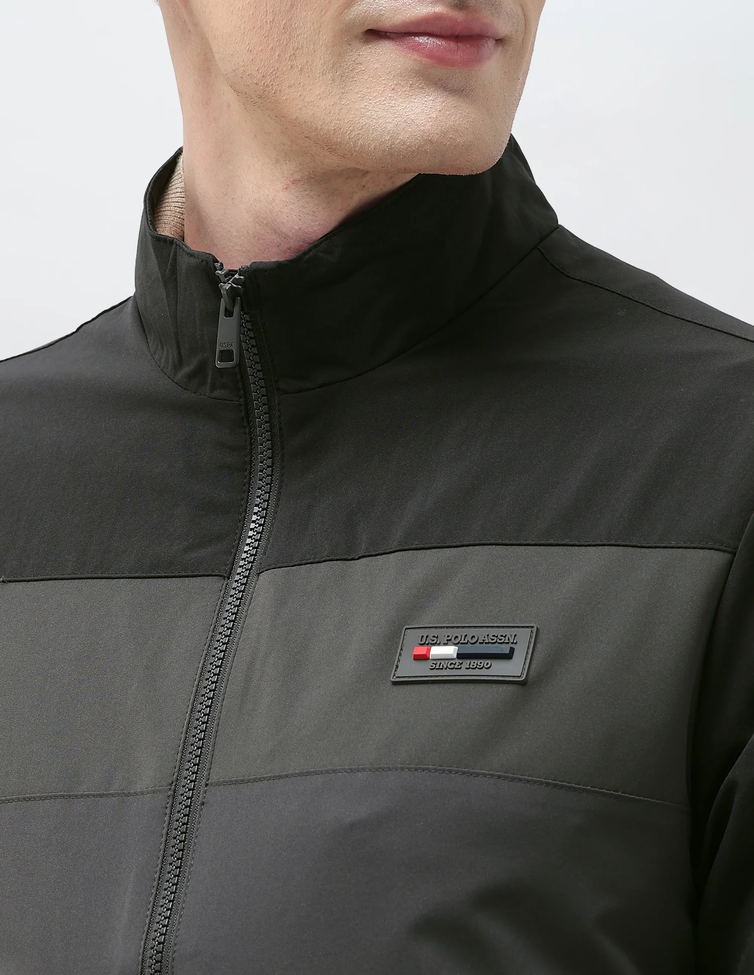 Colour Blocked Regular Fit Casual Jacket - Image 7