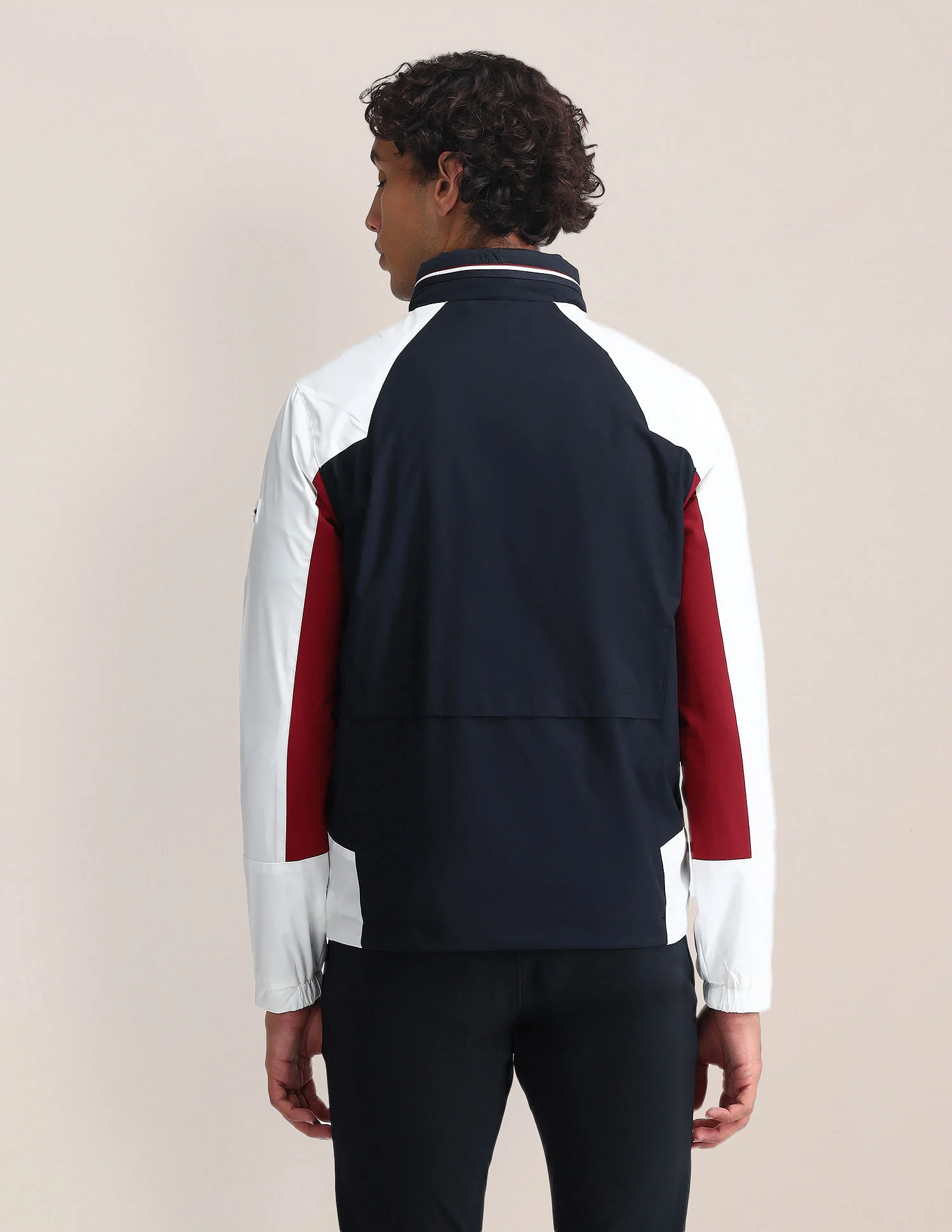 Colour Blocked Regular Fit Jacket - Image 5