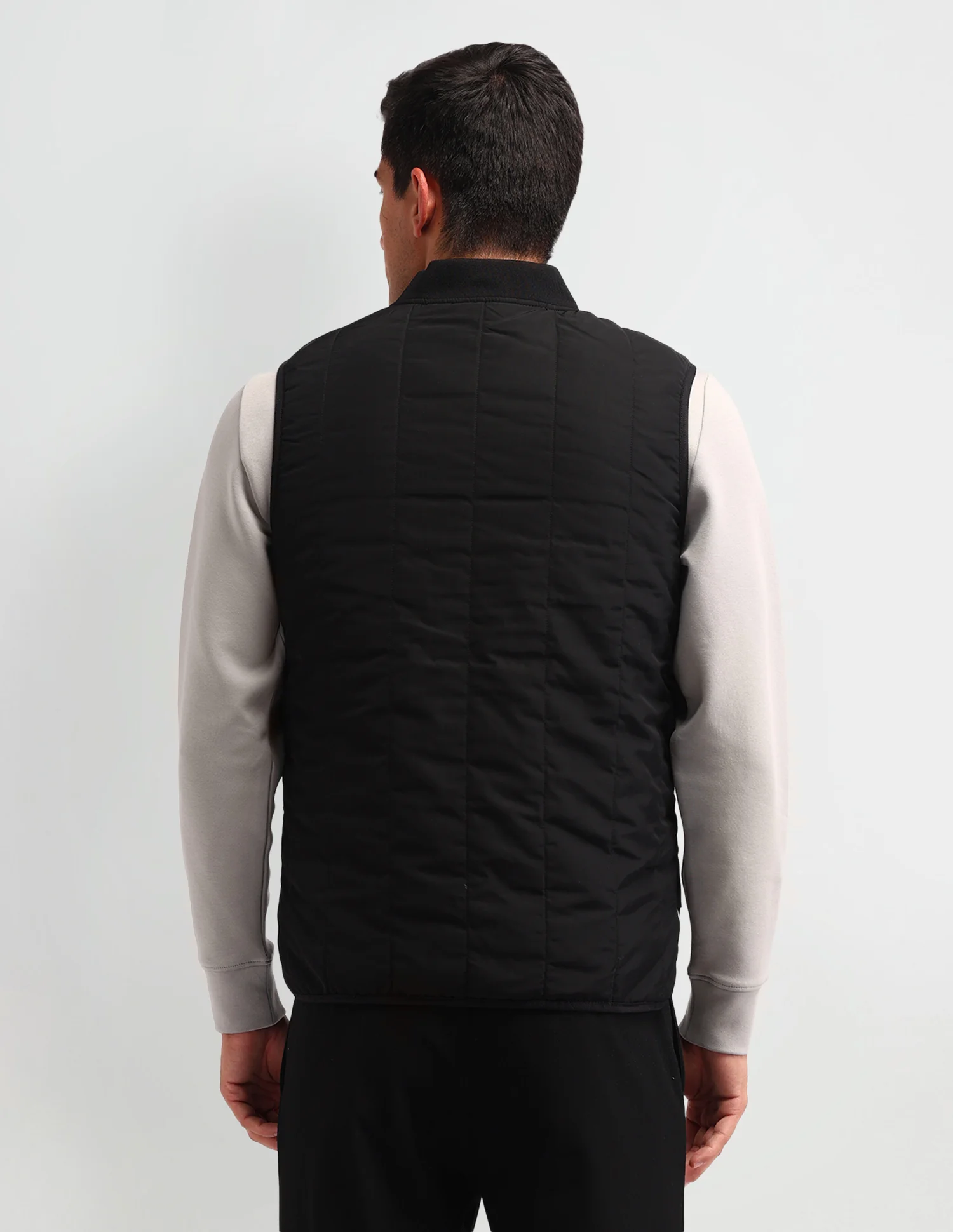Colour blocked Regular Fit Jacket - Image 5
