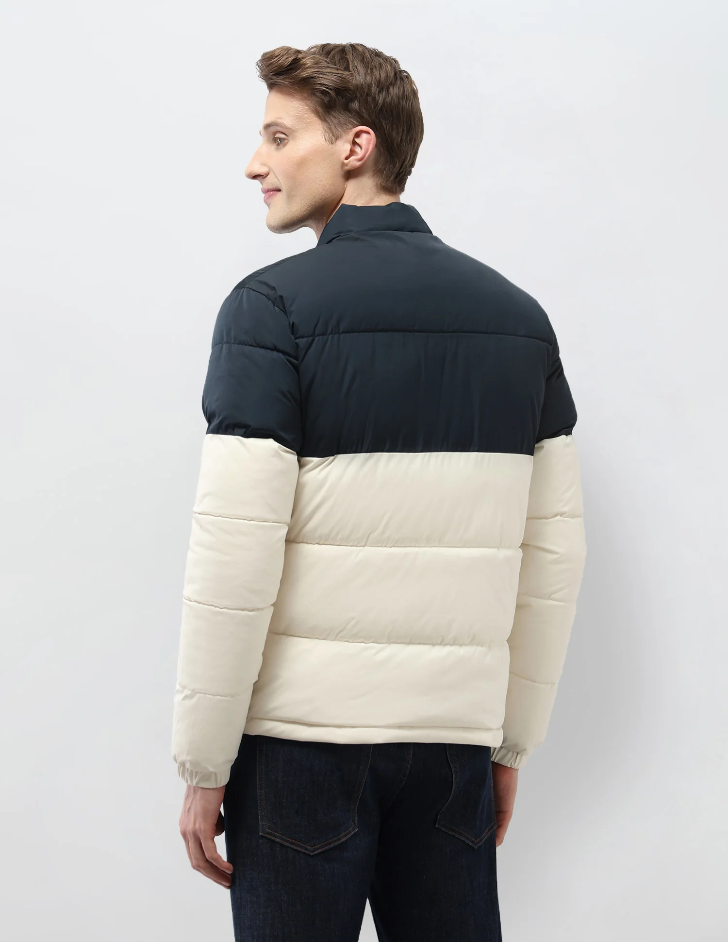 Colour Blocked Regular Fit Puffer Jacket - Image 5
