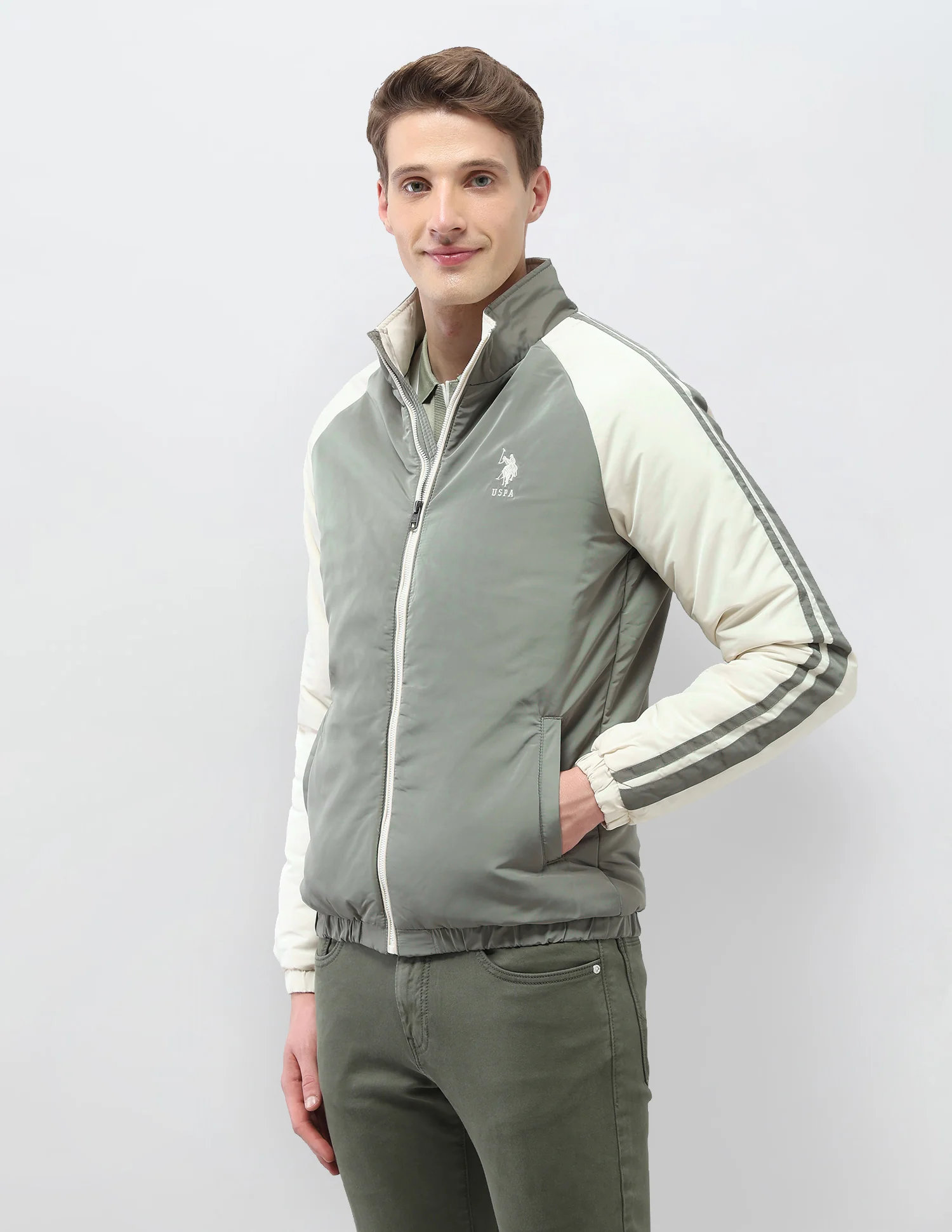 Colour Blocked Regular Fit Puffer Jacket - Image 4