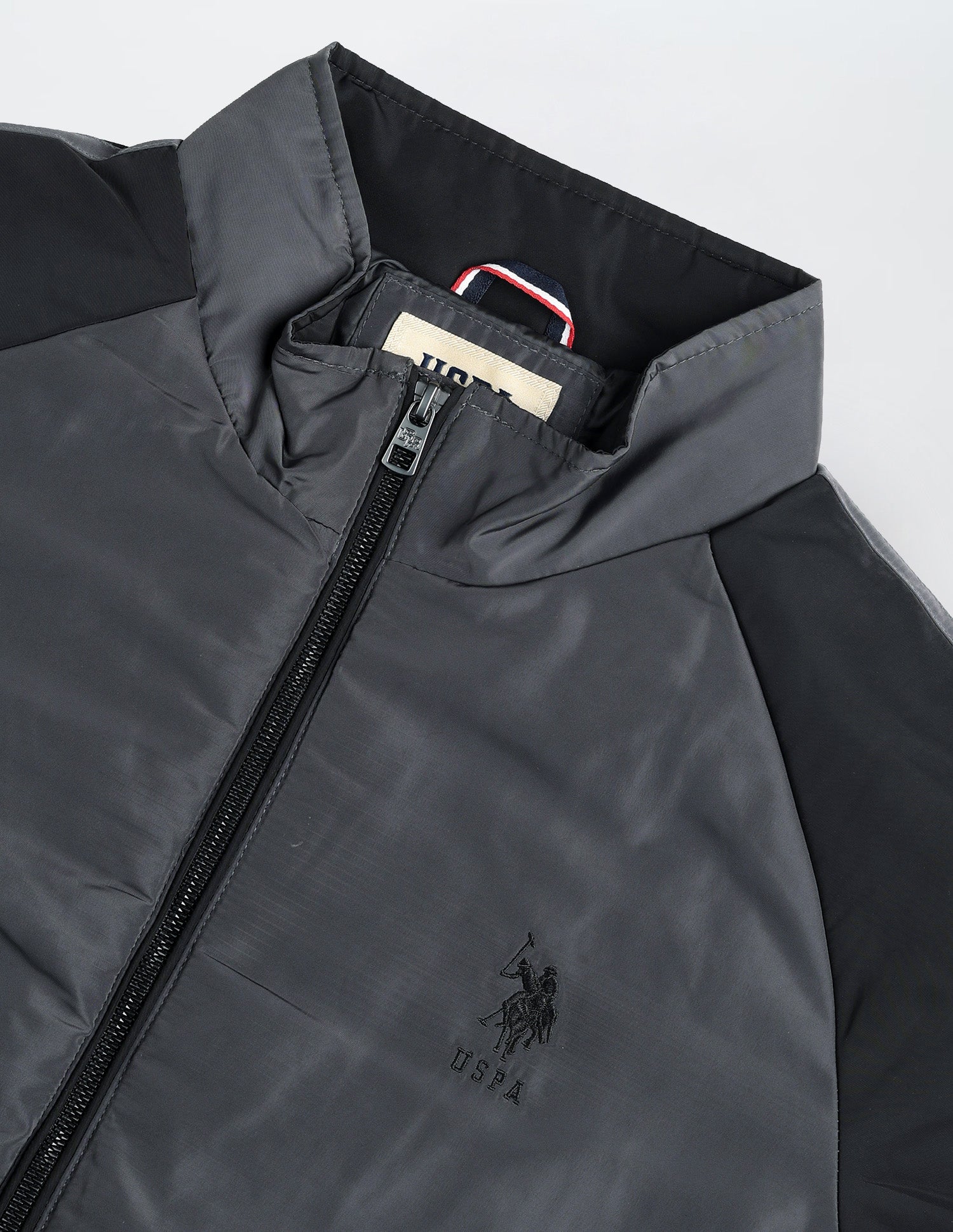 Colour Blocked Regular Fit Puffer Jacket - Image 2
