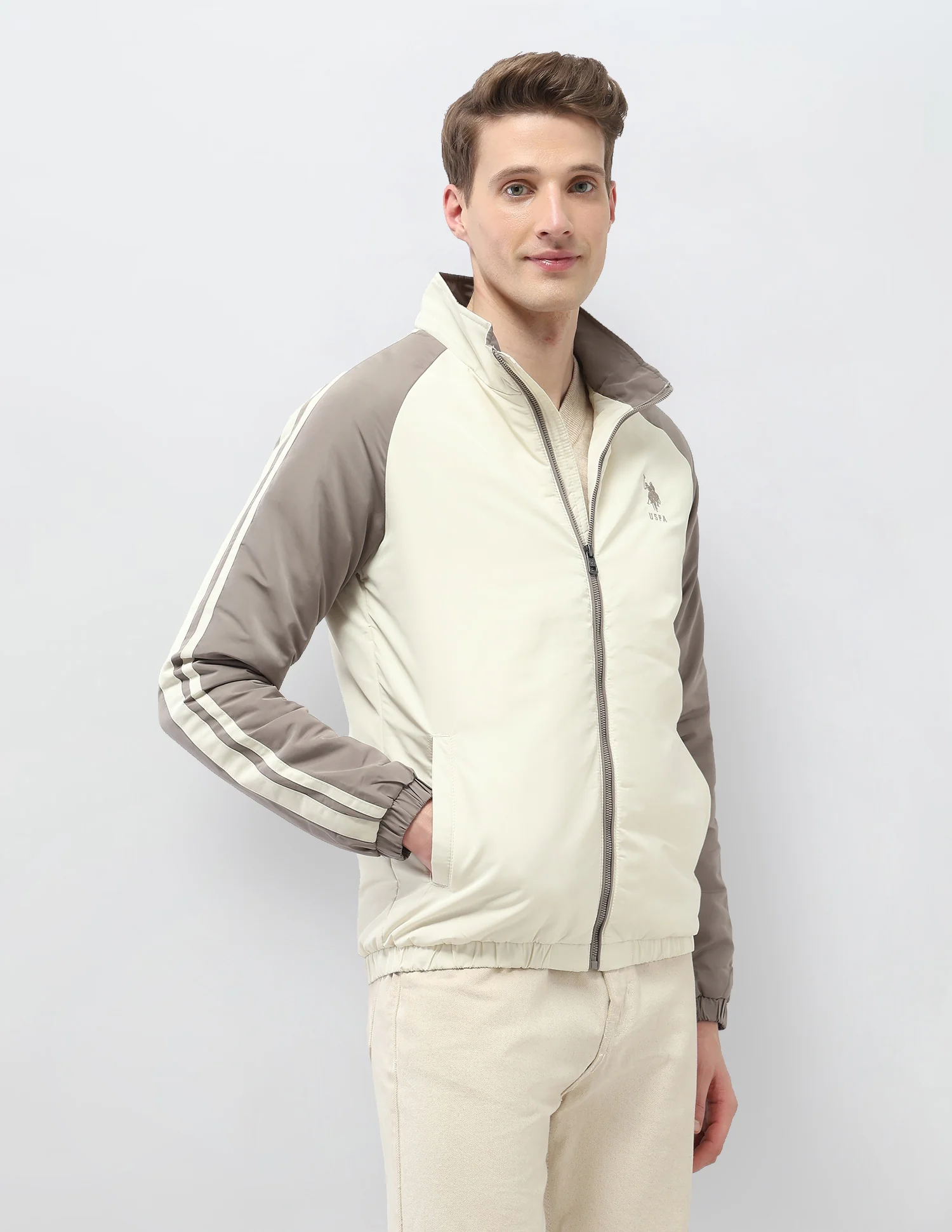 Colour Blocked Regular Fit Puffer Jacket - Image 4