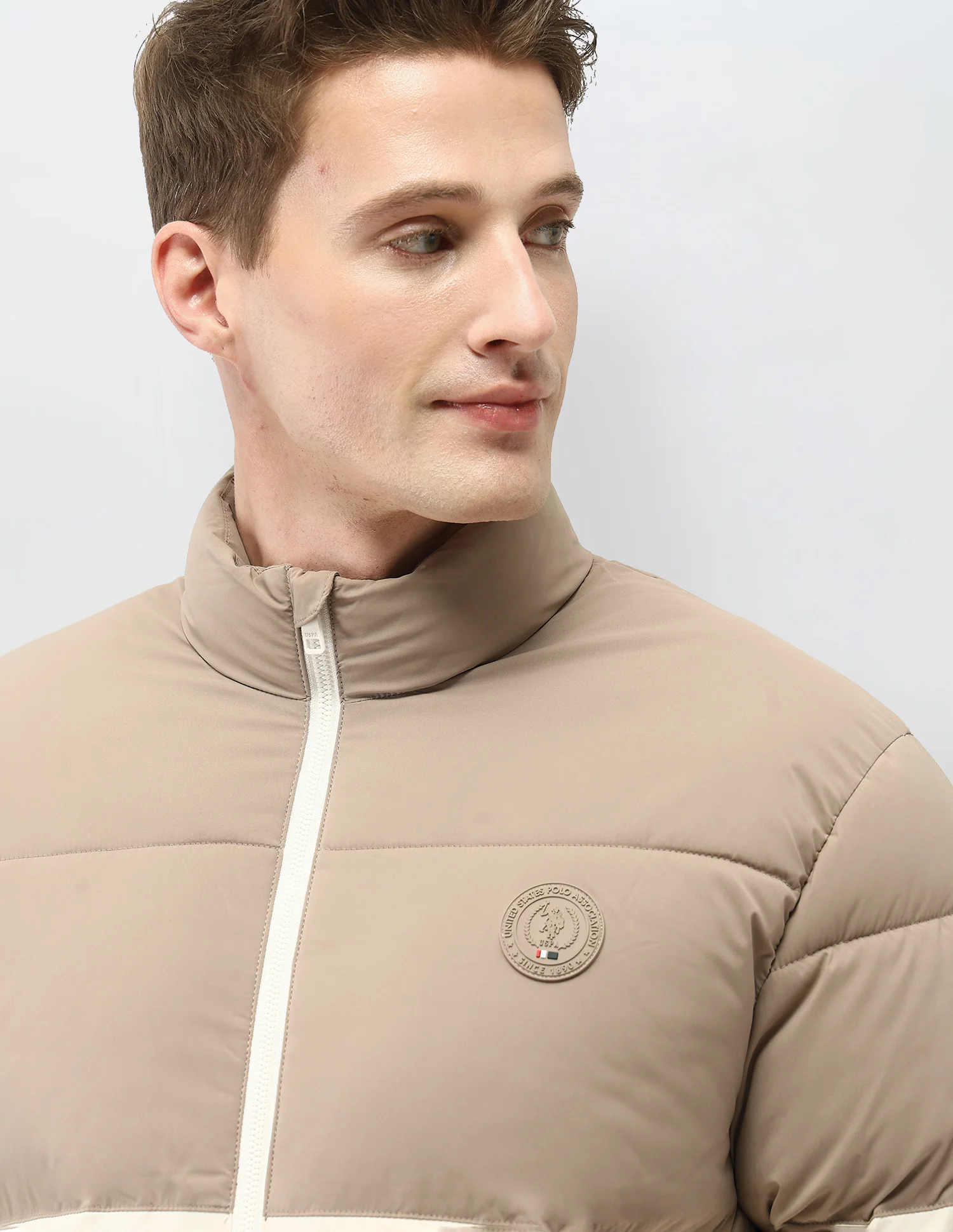 Colour Blocked Regular Fit Puffer Jacket - Image 7