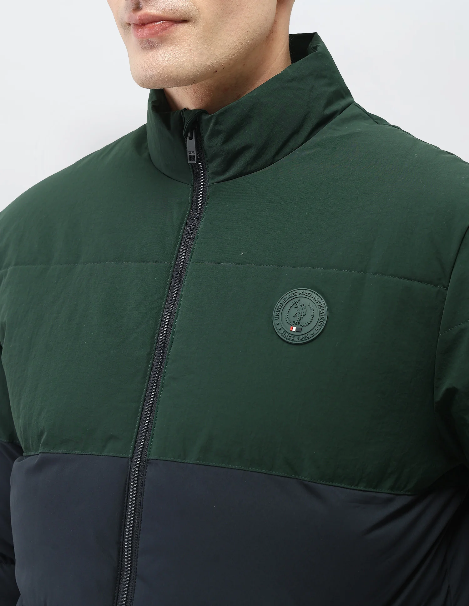Colour Blocked Regular Fit Puffer Jacket - Image 7