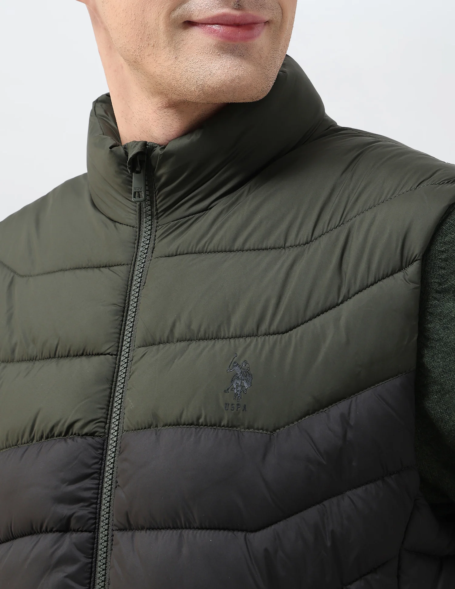Colour Blocked Removable Hood Puffer Jacket - Image 8