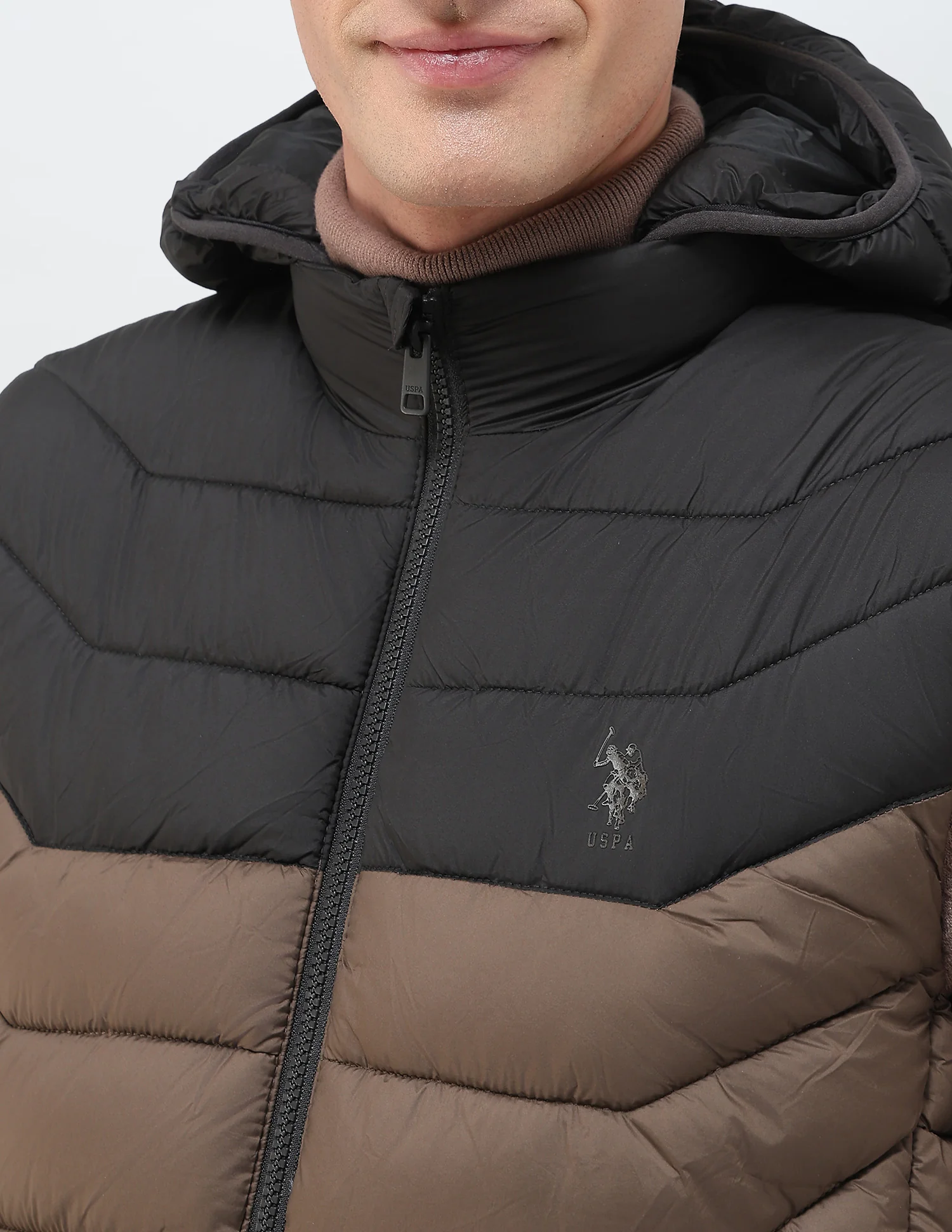 Colour Blocked Removable Hood Puffer Jacket - Image 7