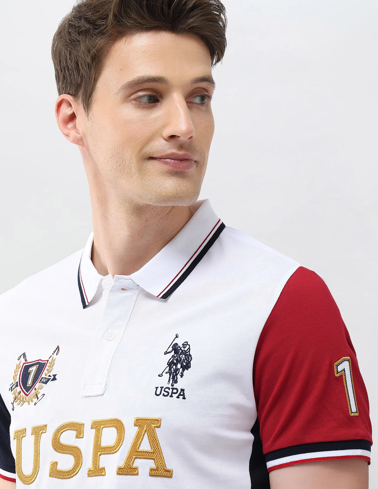 Colourblocked Brand Embroidered Slim Fit Polo Shirt - Image 7