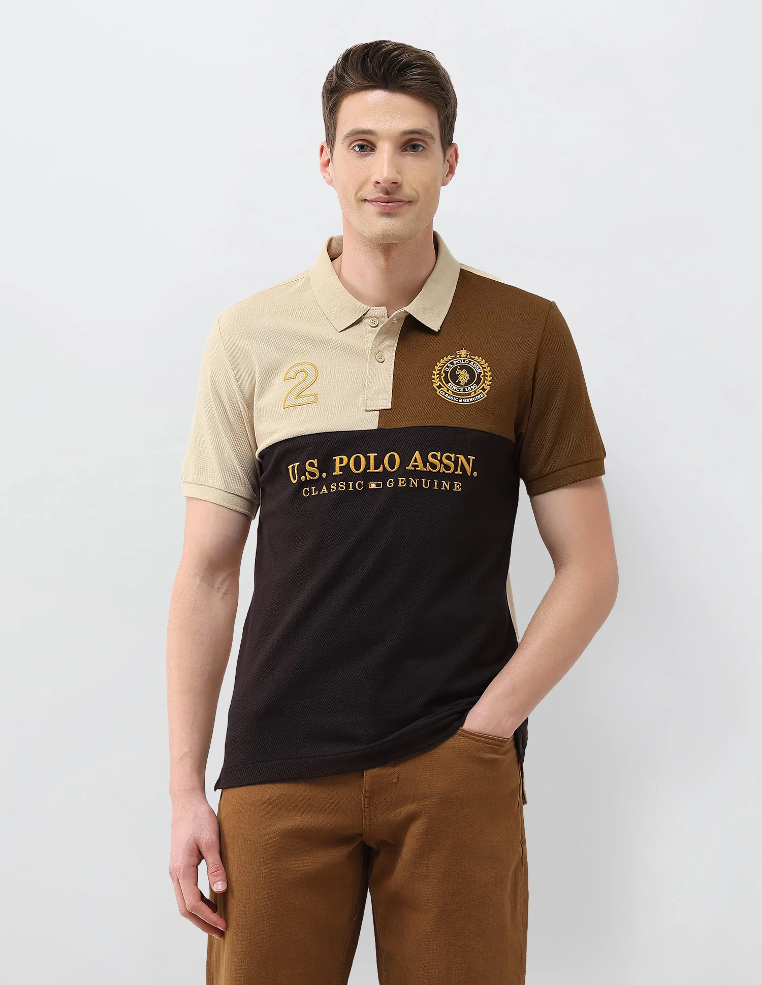 Colourblocked Brand Embroidered Slim Fit Polo Shirt - Image 6