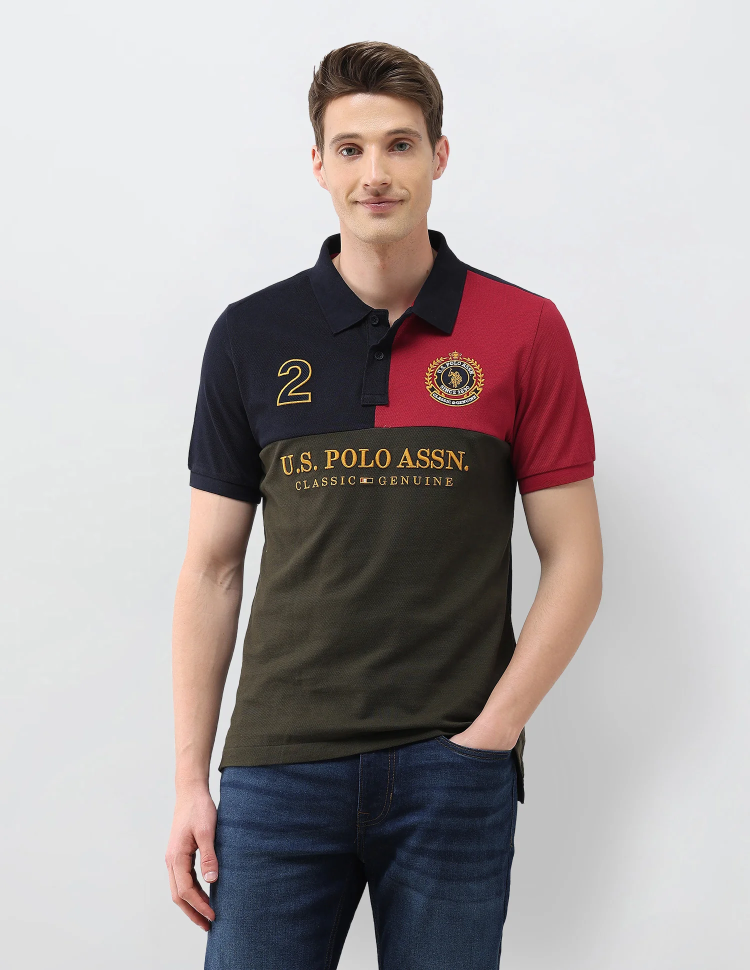 Colourblocked Brand Embroidered Slim Fit Polo Shirt - Image 6