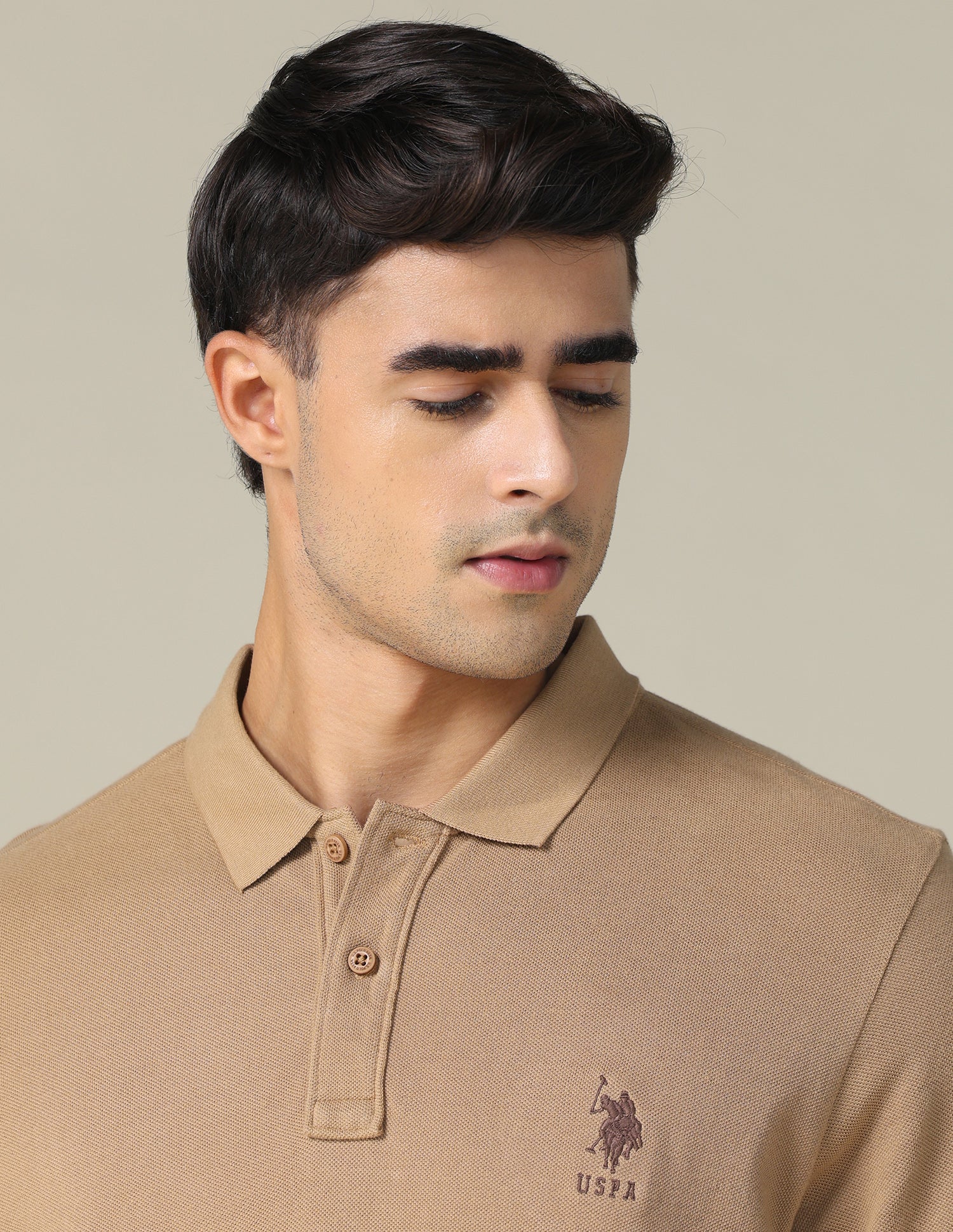 Colourblocked Brand Printed Regular Fit Polo Shirt - Image 7