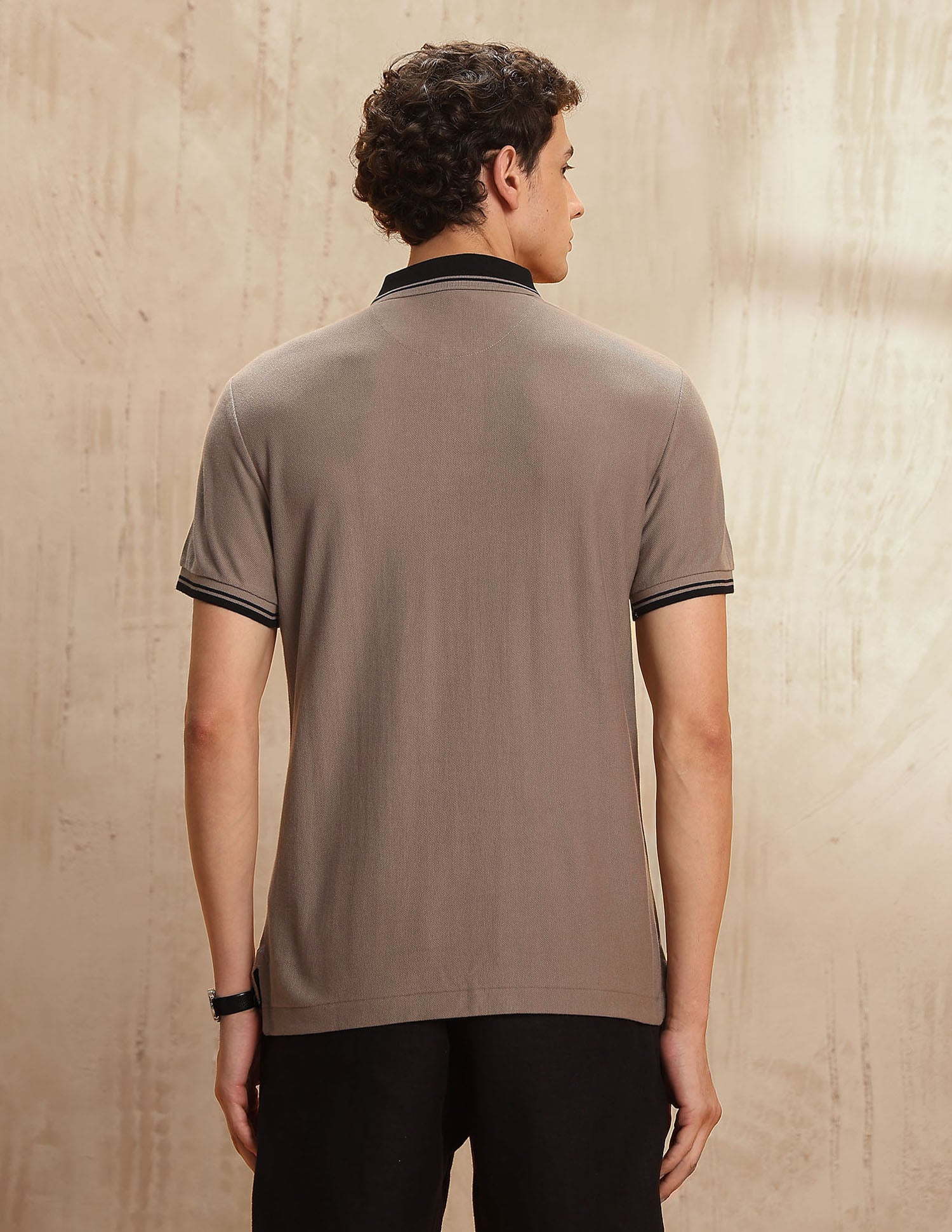 Colourblocked Legend Of Horseshoe Polo Shirt - Image 5