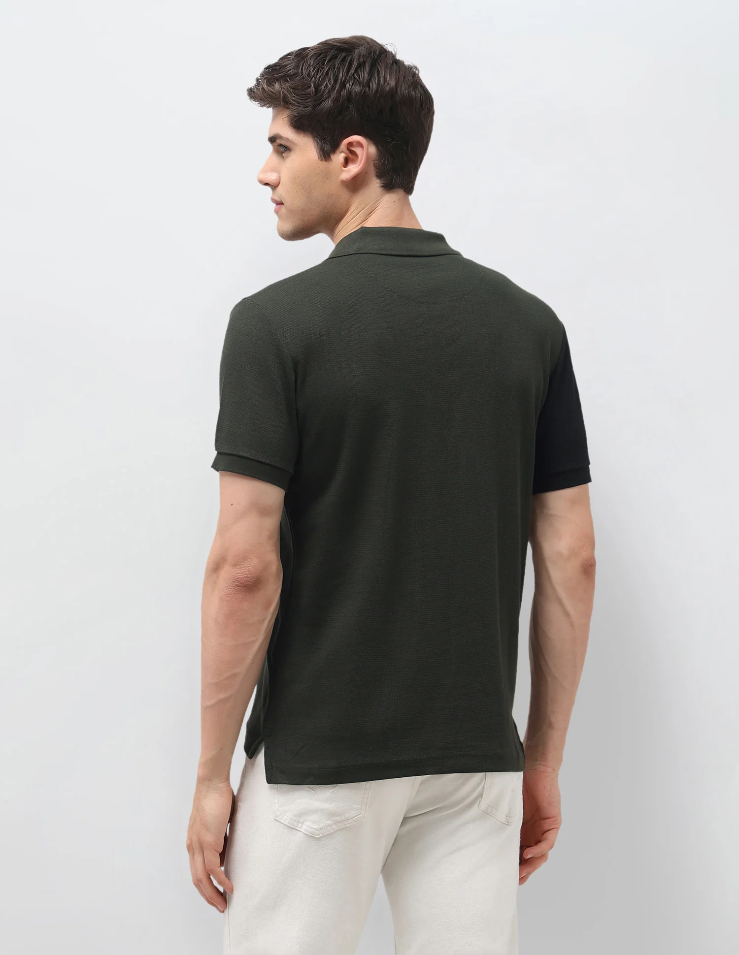 Colourblocked Slim Fit Polo Shirt - Image 5