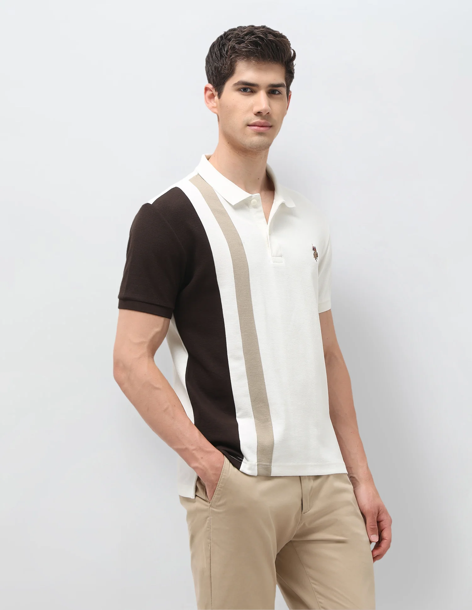 Colourblocked Slim Fit Polo Shirt - Image 4