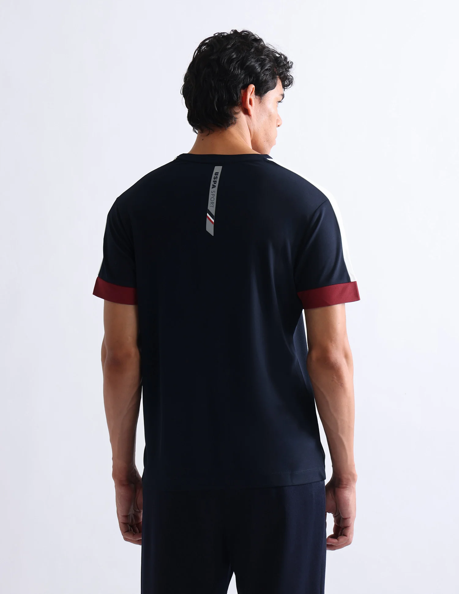 Colourblocked Slim Fit T-Shirt - Image 5