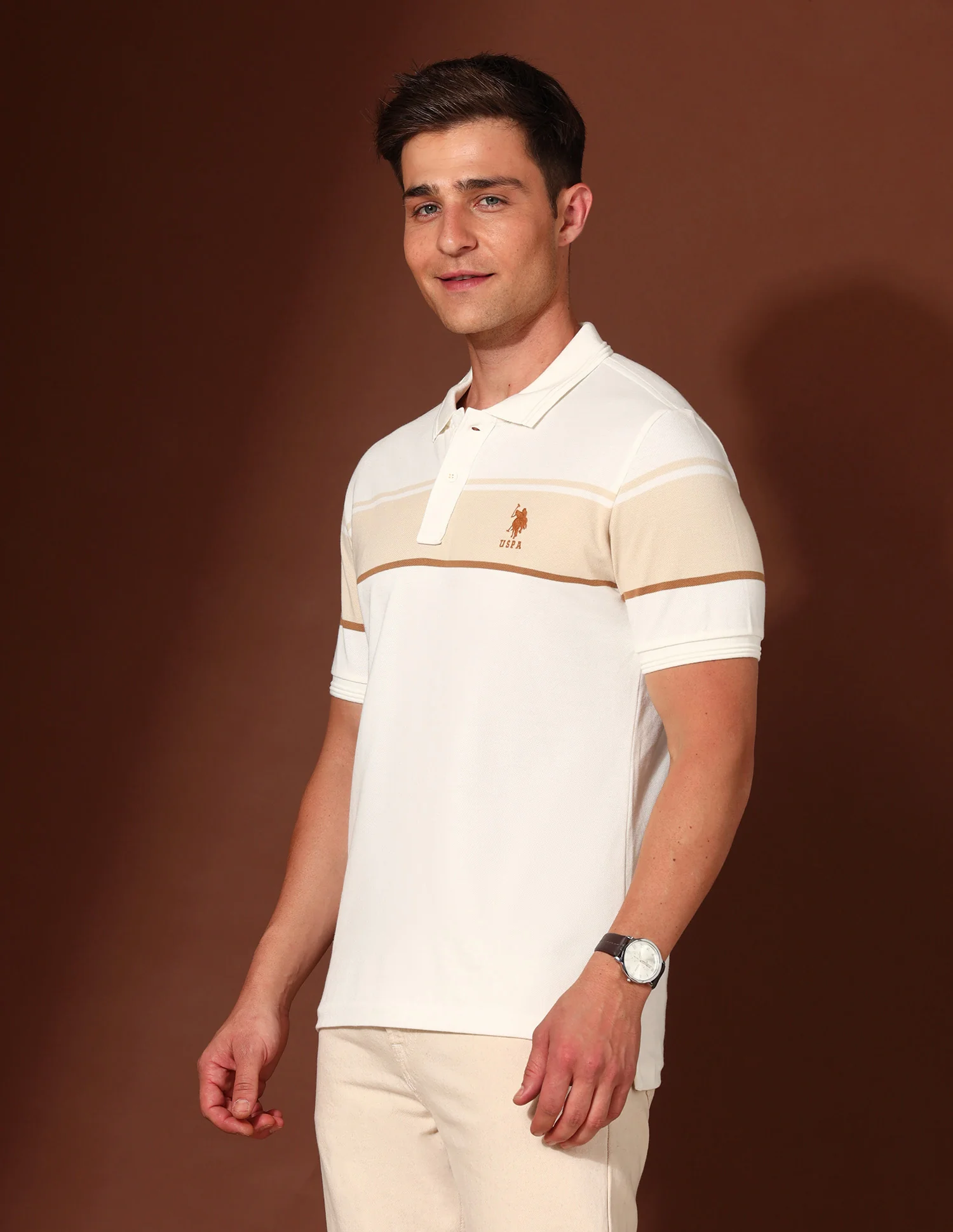 Colourblocked Working Holiday Polo Shirt - Image 4