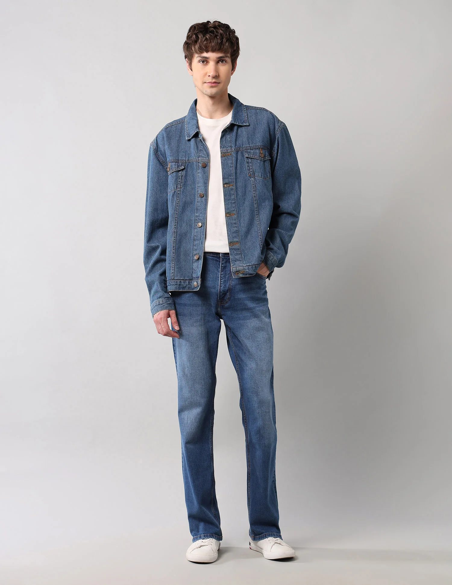 Connor Bootcut Blue Jeans - Image 3