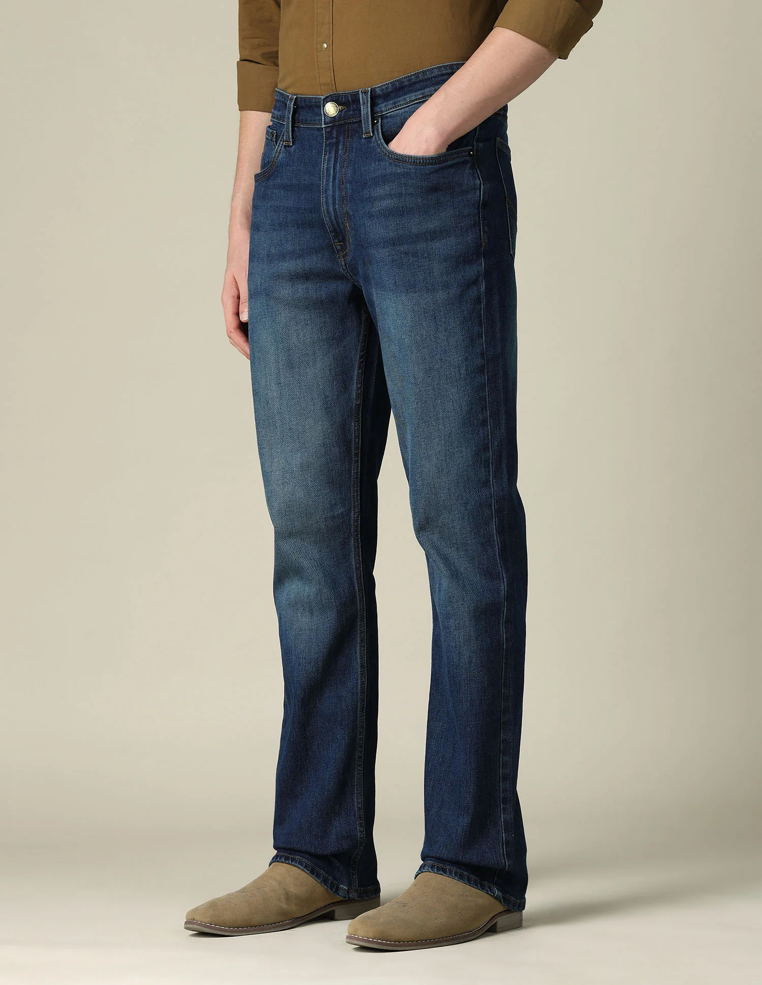 Connor Bootcut Blue Jeans - Image 4