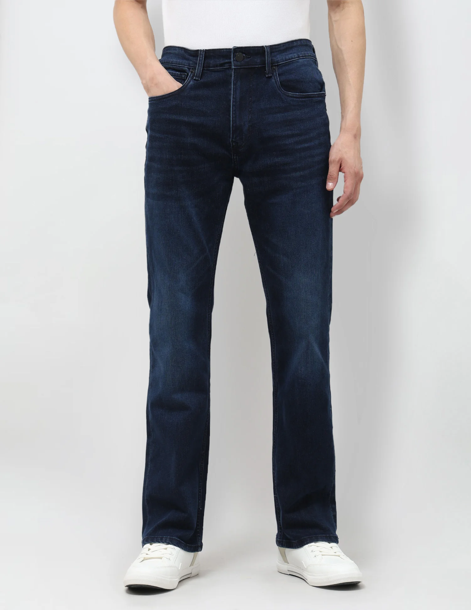 Connor Bootcut Blue Jeans - Image 6