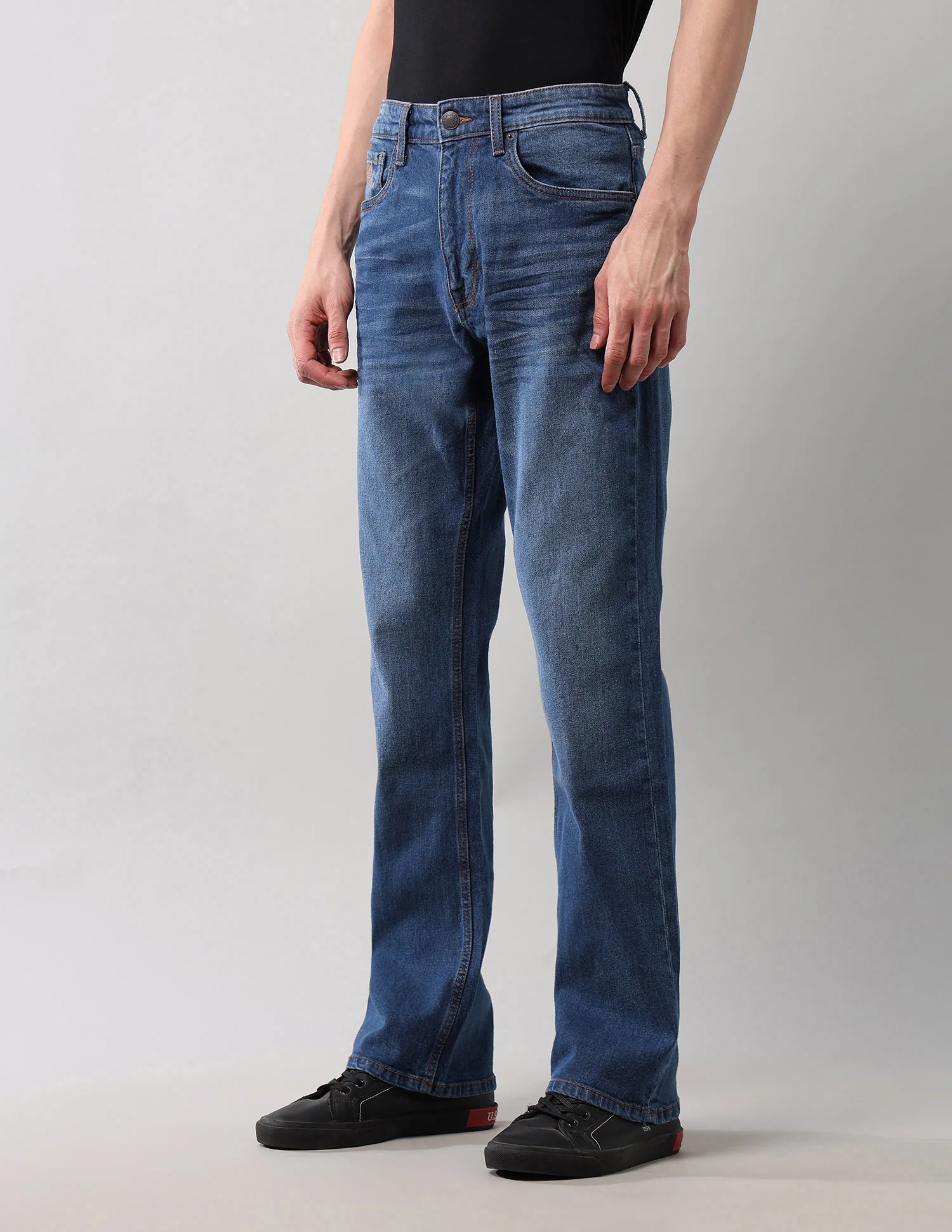 Connor Bootcut Blue Jeans - Image 4