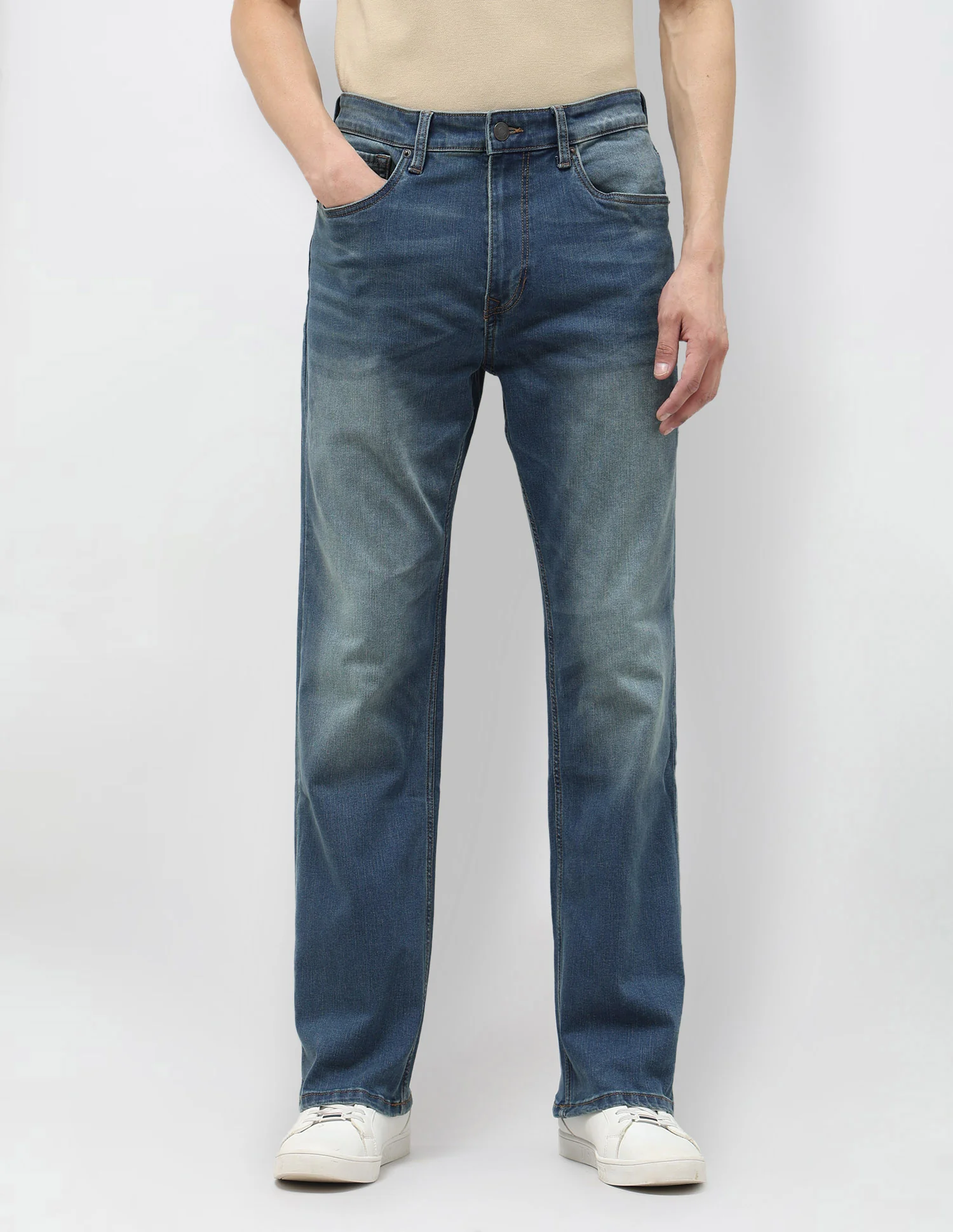 Connor Bootcut Blue Jeans - Image 6