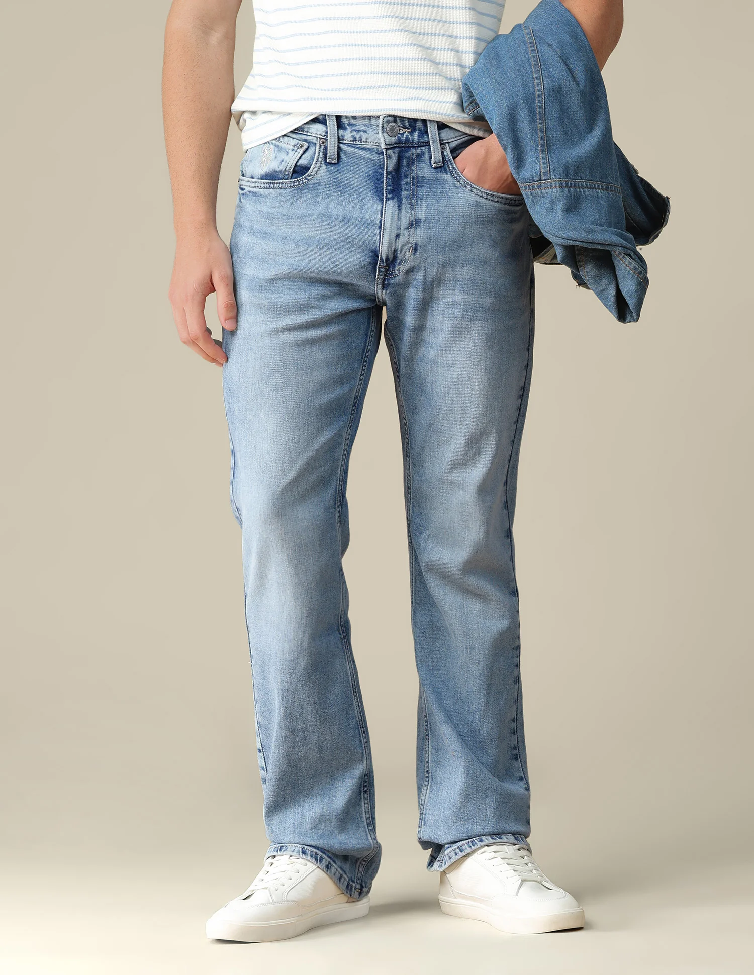 Connor Bootcut Fit Blue Jeans