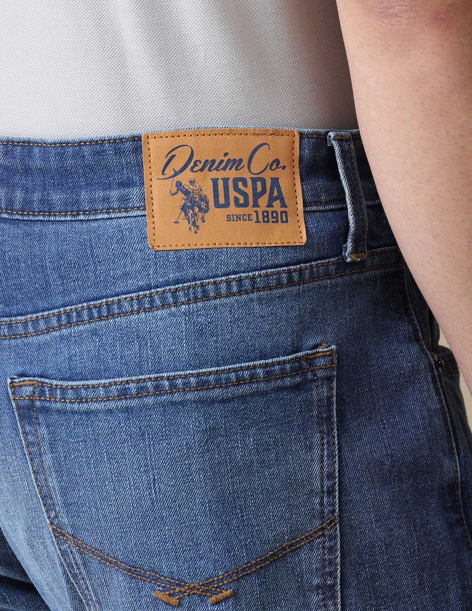 Connor Bootcut Fit Blue Jeans - Image 8