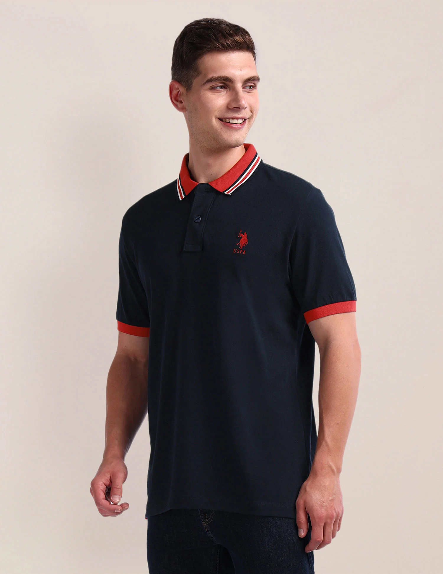 Contrast Collar Slim Polo Shirt - Image 4