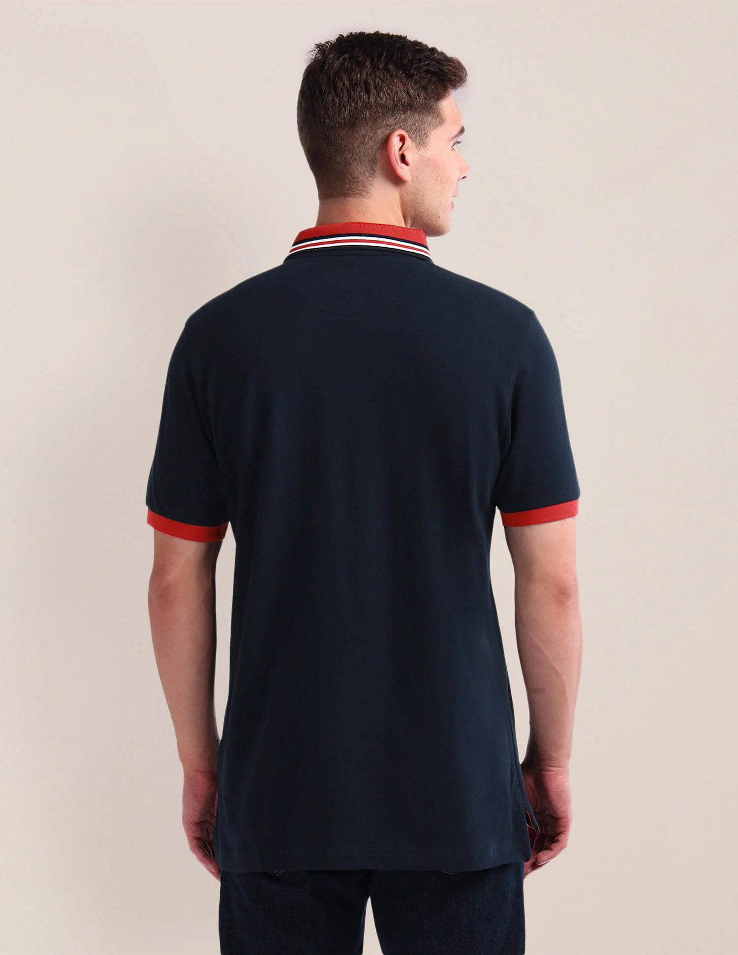 Contrast Collar Slim Polo Shirt - Image 5